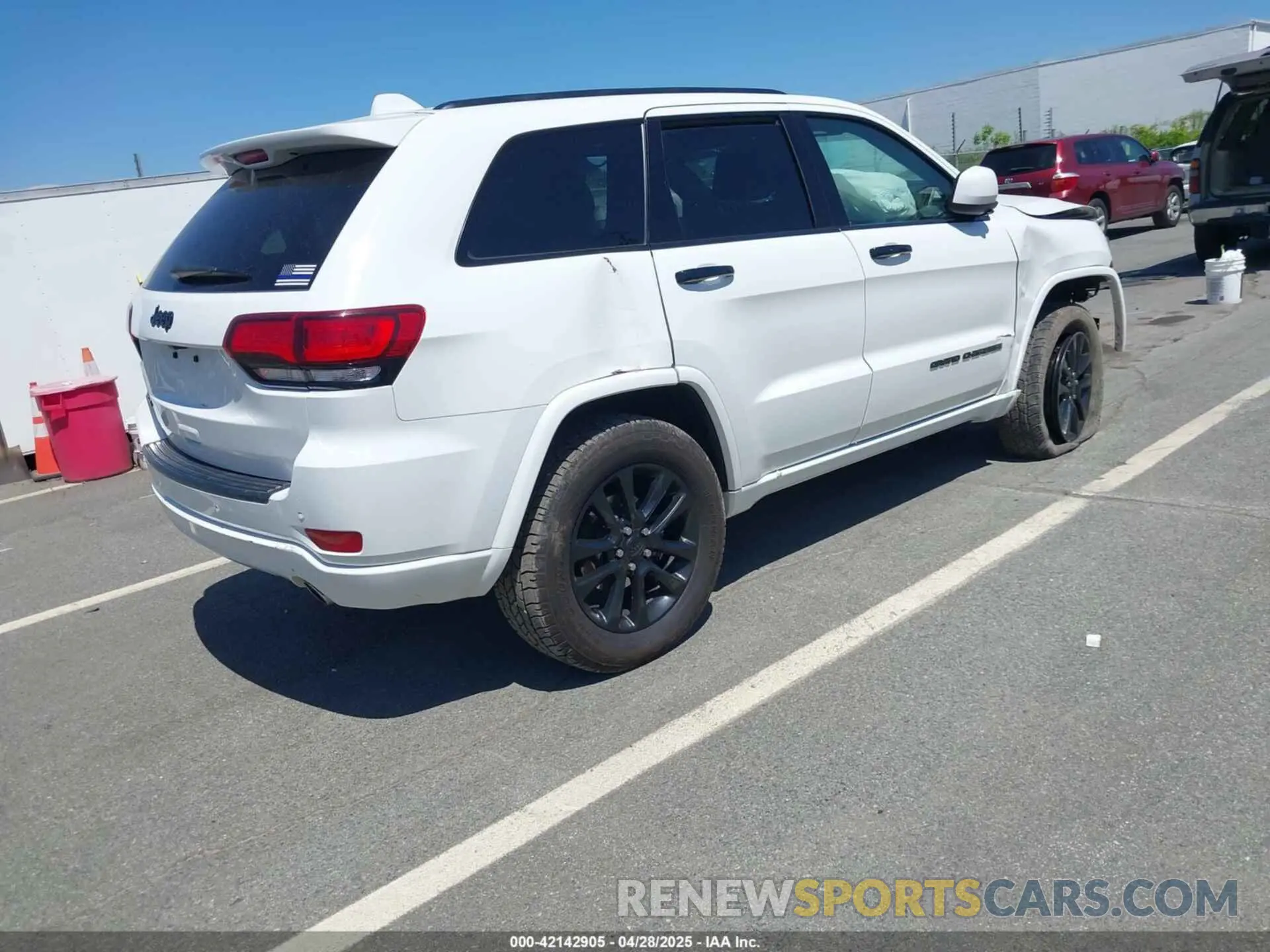 4 Фотография поврежденного автомобиля 1C4RJFAGXLC199564 JEEP GRAND CHEROKEE 2020