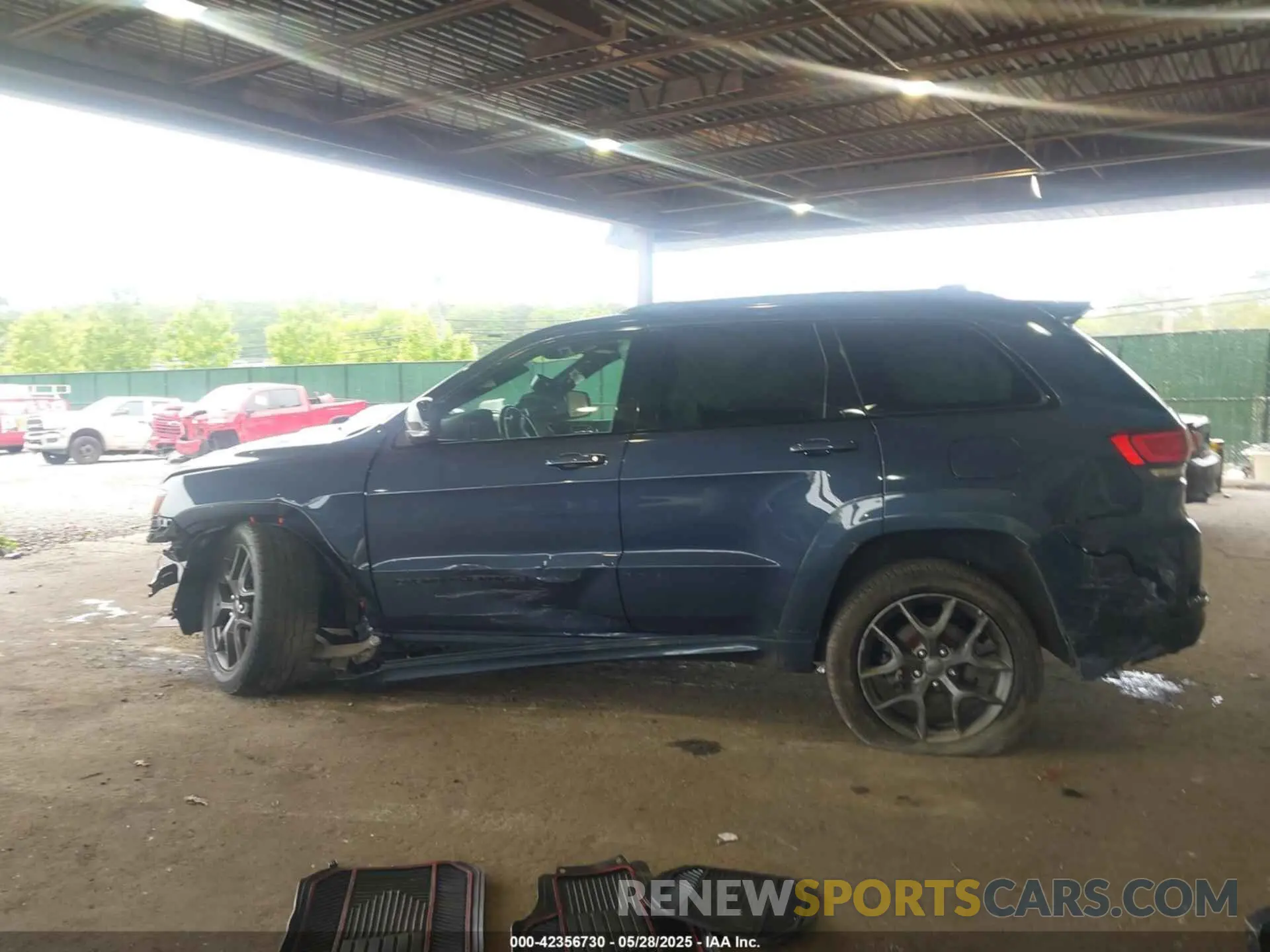 15 Photograph of a damaged car 1C4RJFBG0LC143499 JEEP GRAND CHEROKEE 2020