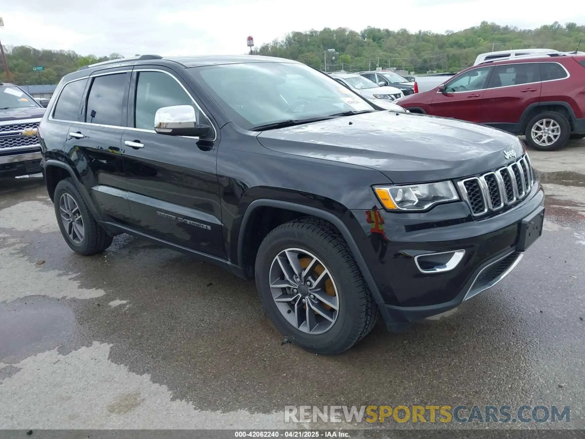 1 Фотография поврежденного автомобиля 1C4RJFBG0LC255834 JEEP GRAND CHEROKEE 2020