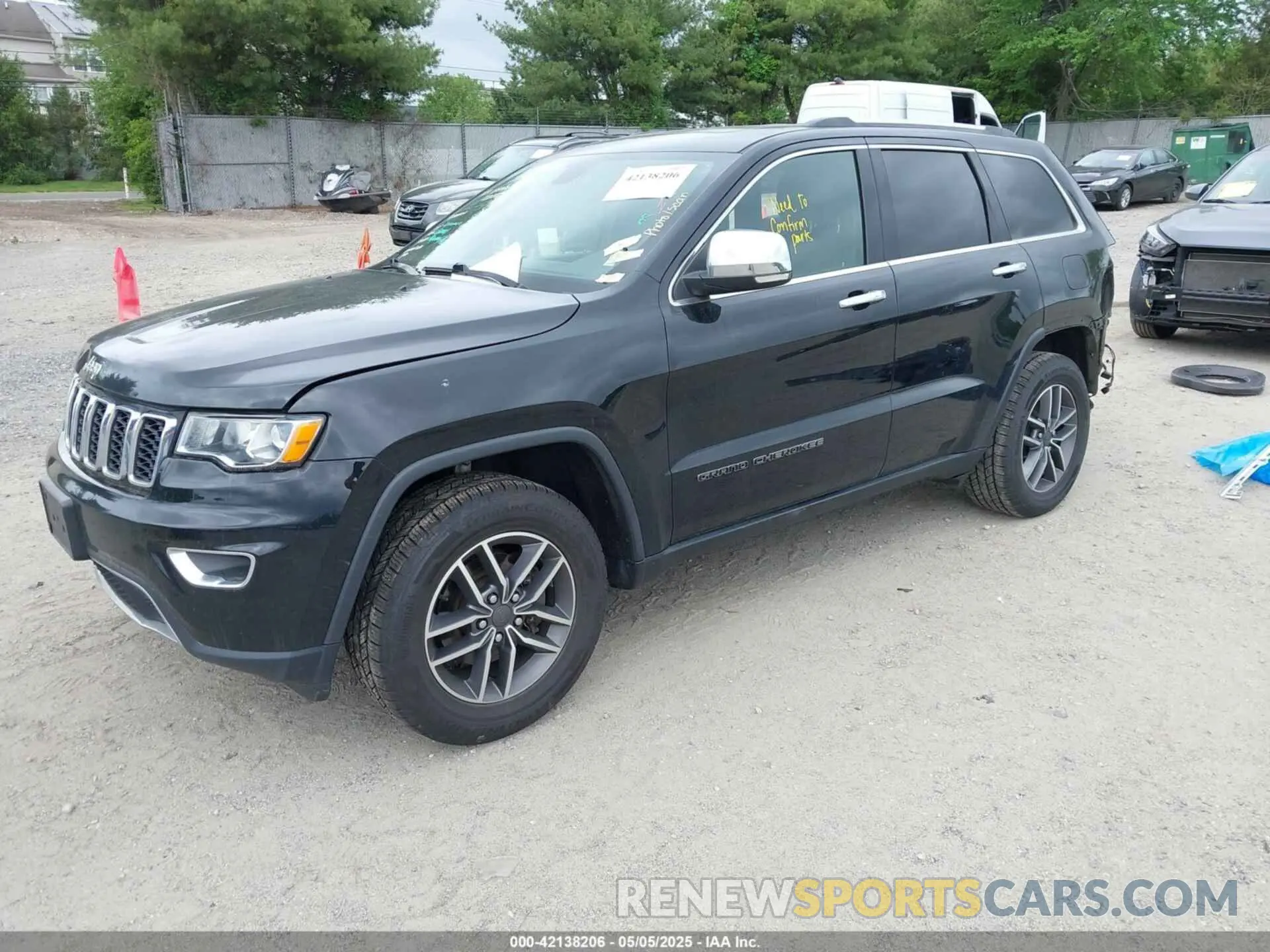 2 Photograph of a damaged car 1C4RJFBG0LC332847 JEEP GRAND CHEROKEE 2020