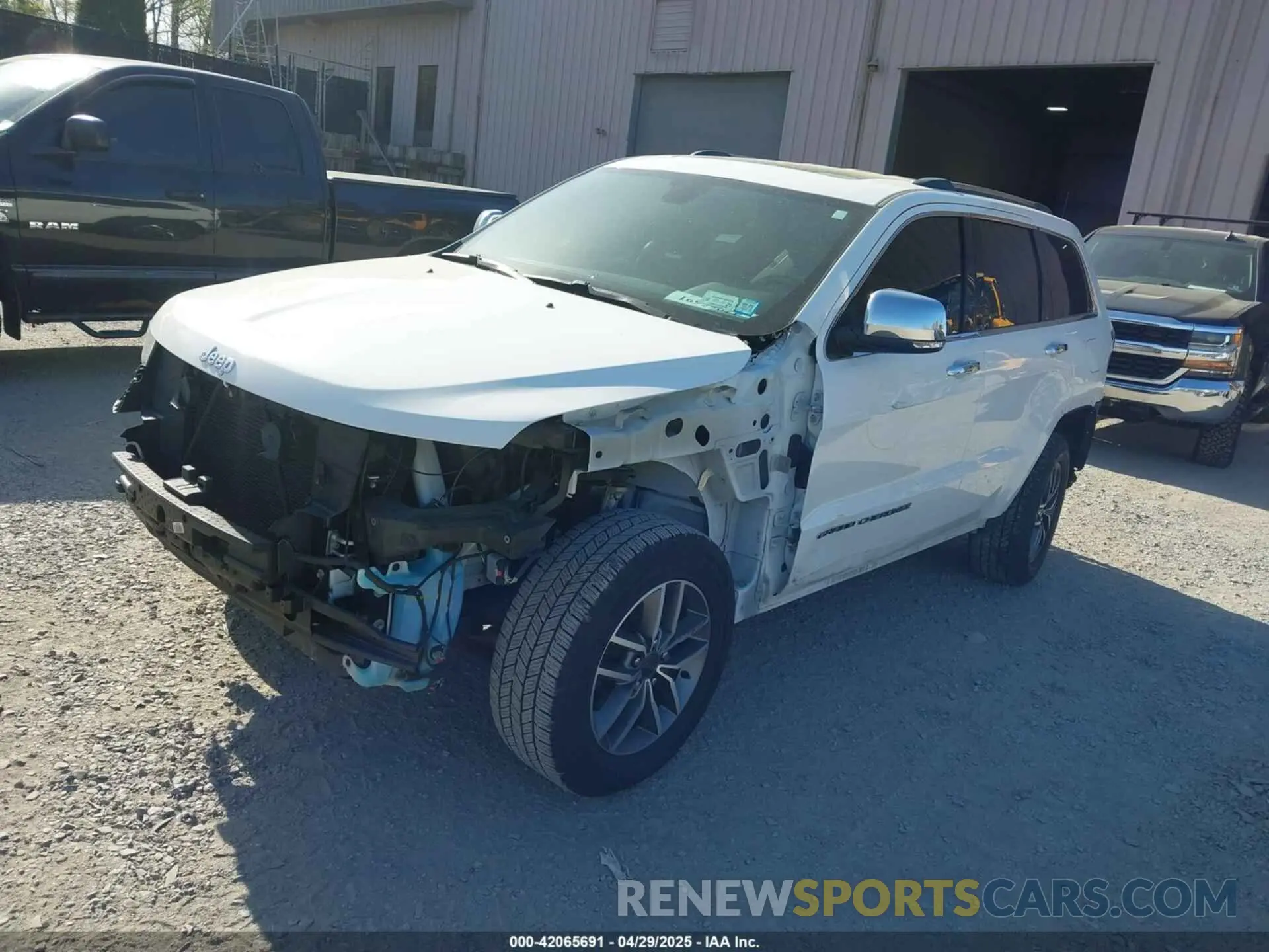 2 Фотография поврежденного автомобиля 1C4RJFBG0LC371924 JEEP GRAND CHEROKEE 2020