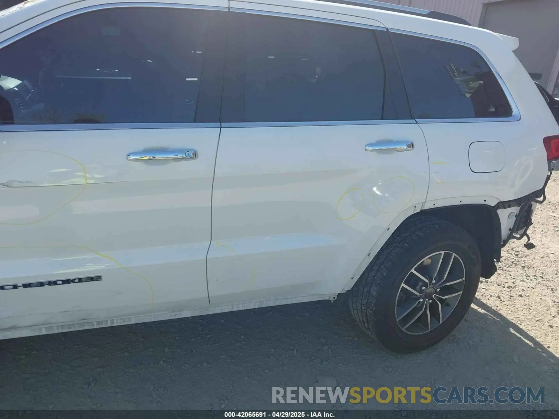 21 Фотография поврежденного автомобиля 1C4RJFBG0LC371924 JEEP GRAND CHEROKEE 2020