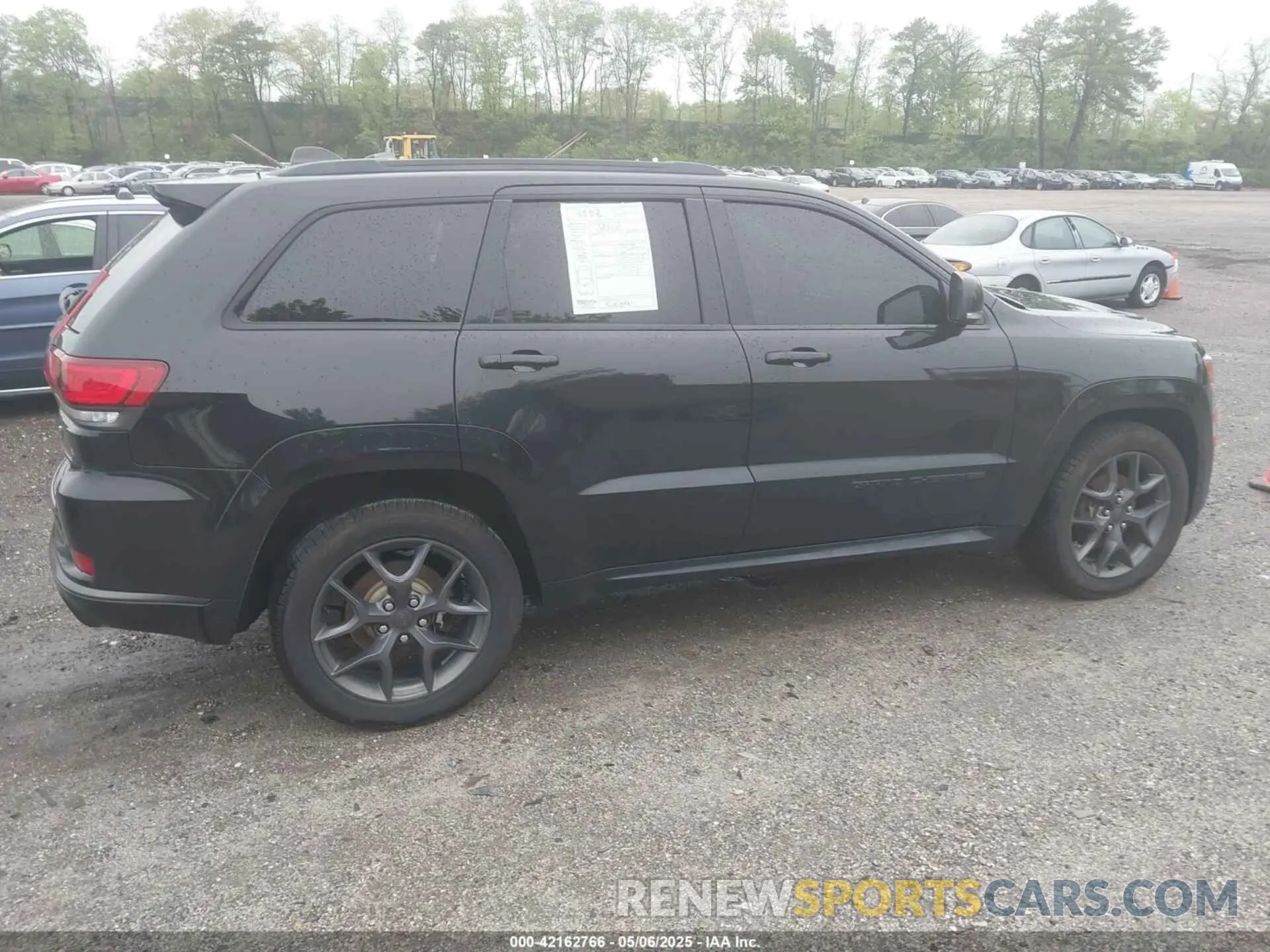 13 Фотография поврежденного автомобиля 1C4RJFBG0LC385080 JEEP GRAND CHEROKEE 2020