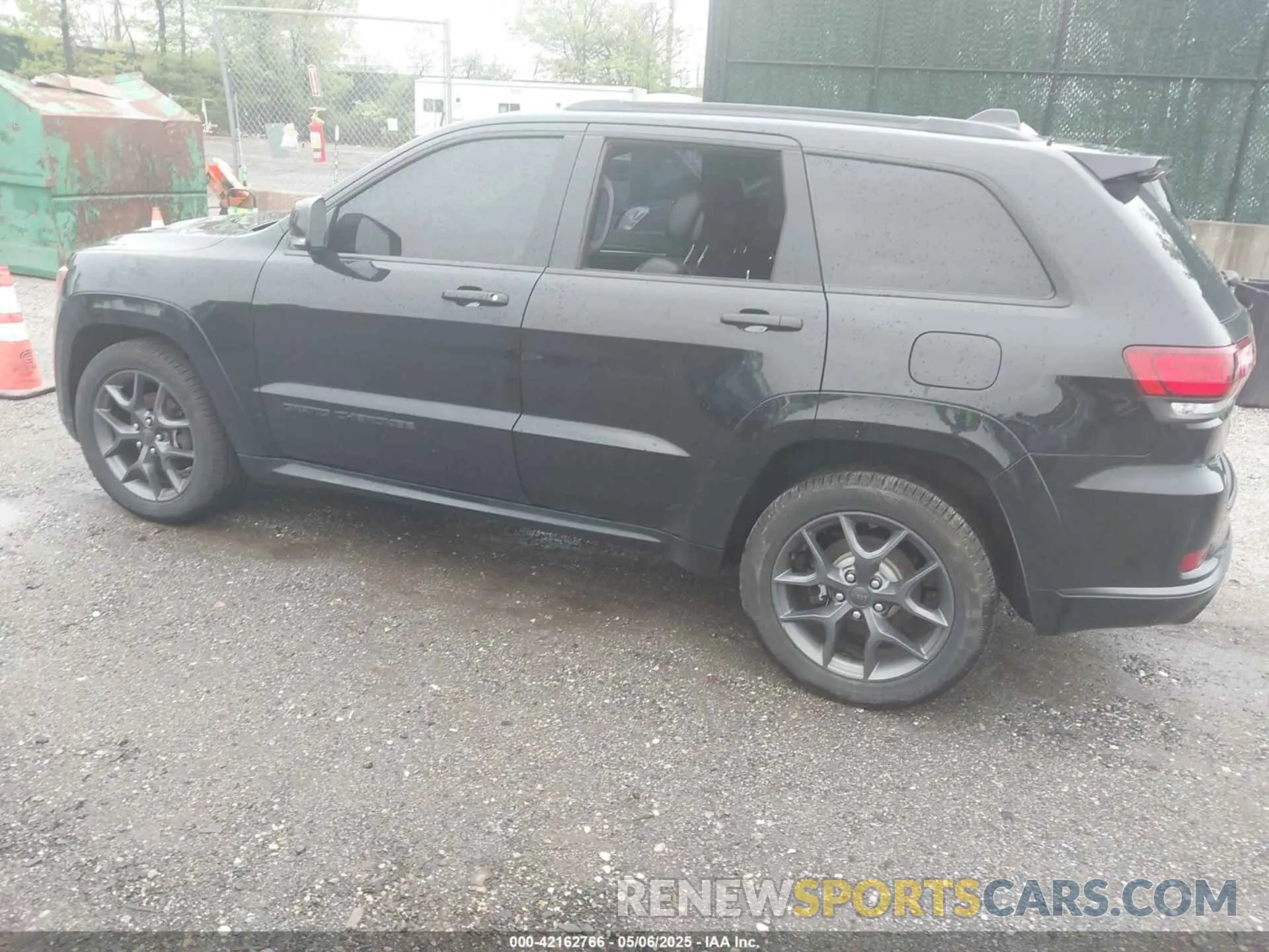 3 Фотография поврежденного автомобиля 1C4RJFBG0LC385080 JEEP GRAND CHEROKEE 2020