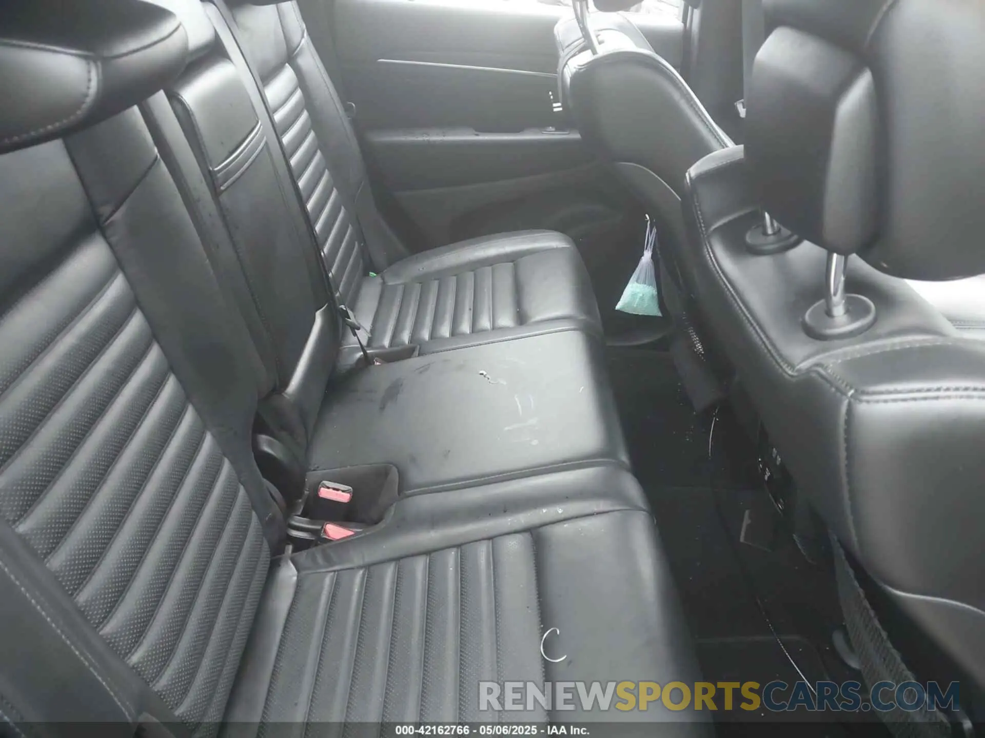 8 Фотография поврежденного автомобиля 1C4RJFBG0LC385080 JEEP GRAND CHEROKEE 2020