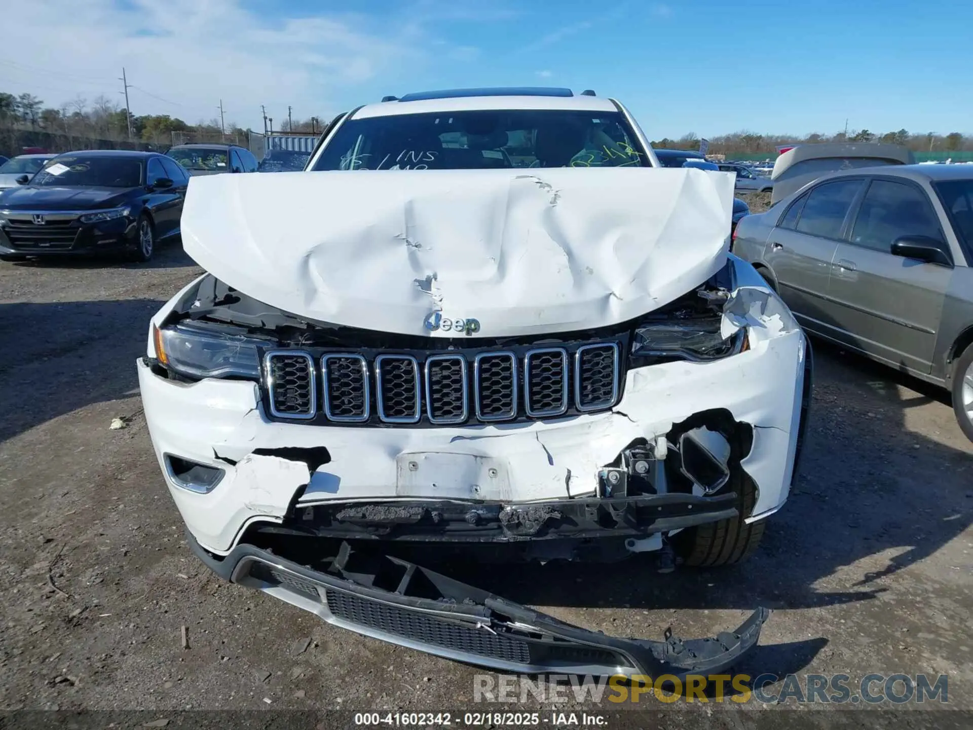12 Фотография поврежденного автомобиля 1C4RJFBG1LC387548 JEEP GRAND CHEROKEE 2020