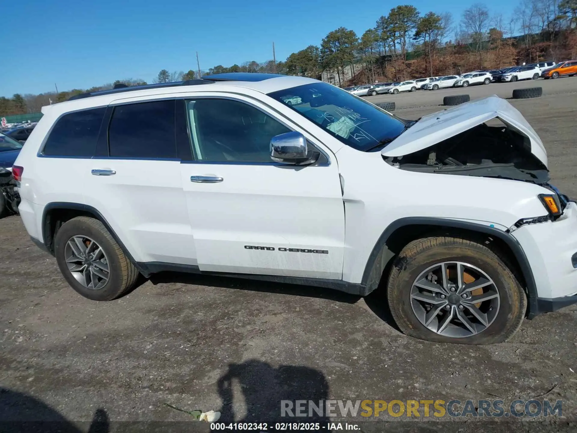 13 Фотография поврежденного автомобиля 1C4RJFBG1LC387548 JEEP GRAND CHEROKEE 2020
