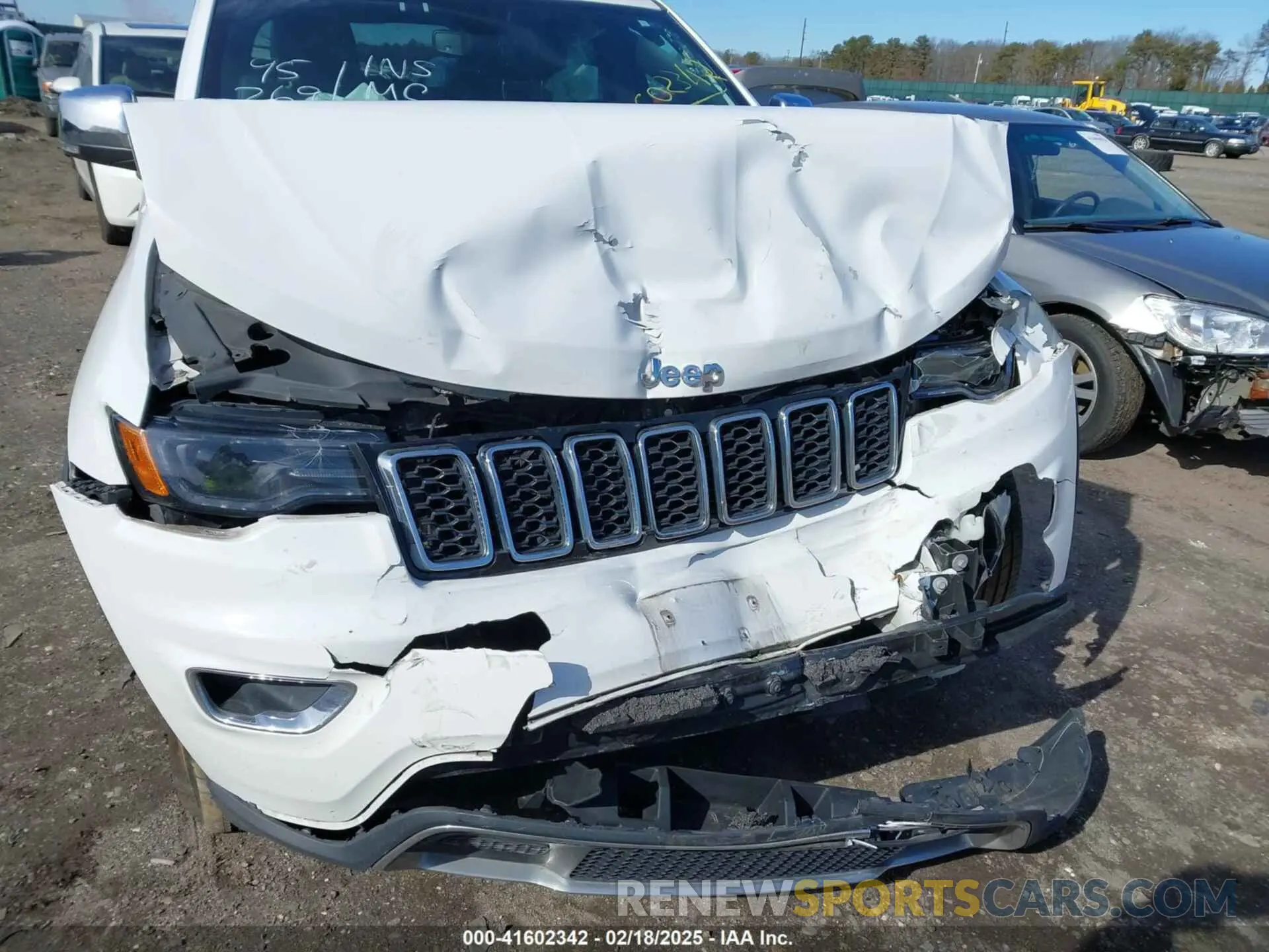 6 Фотография поврежденного автомобиля 1C4RJFBG1LC387548 JEEP GRAND CHEROKEE 2020
