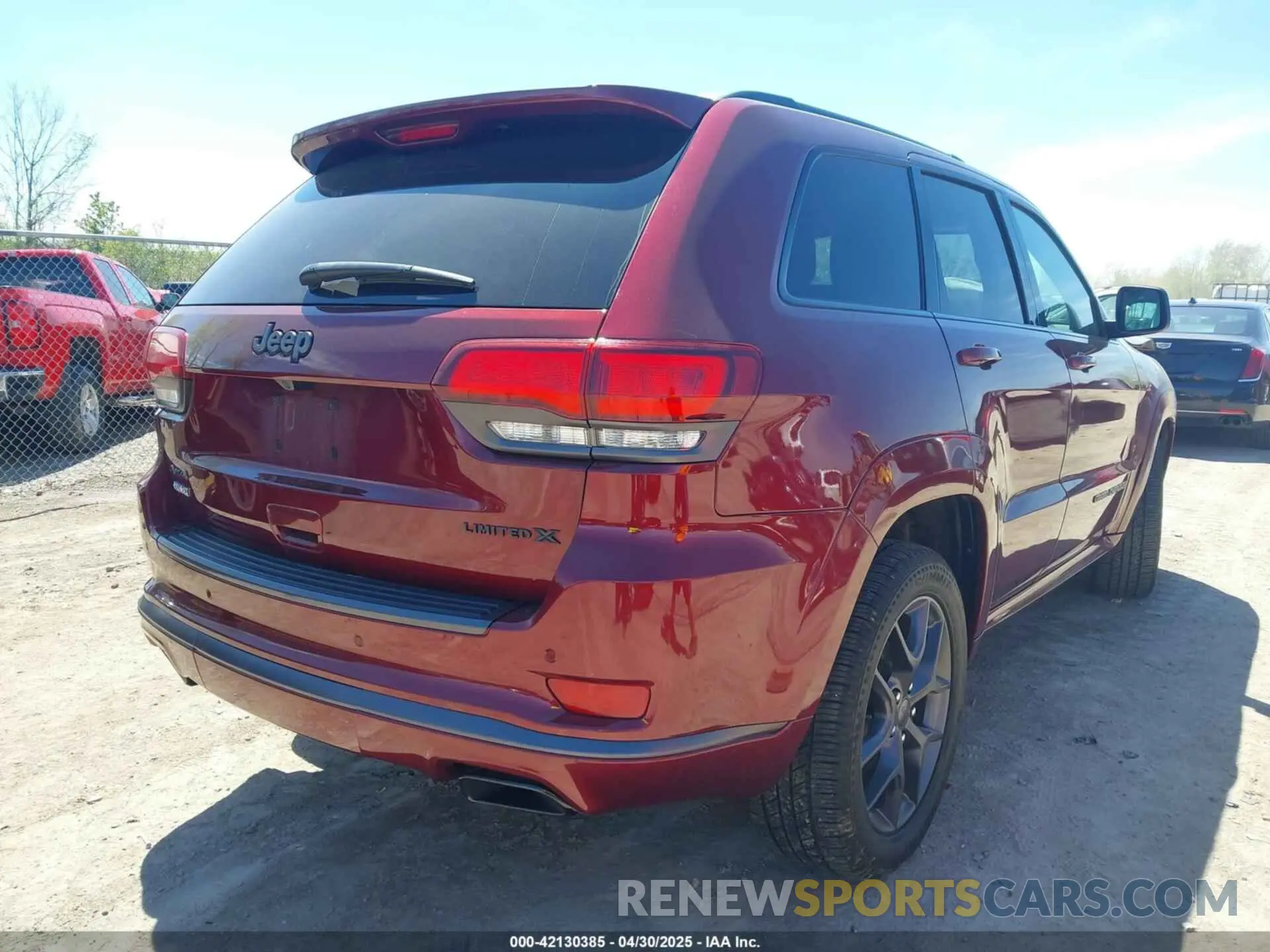 4 Photograph of a damaged car 1C4RJFBG2LC149384 JEEP GRAND CHEROKEE 2020