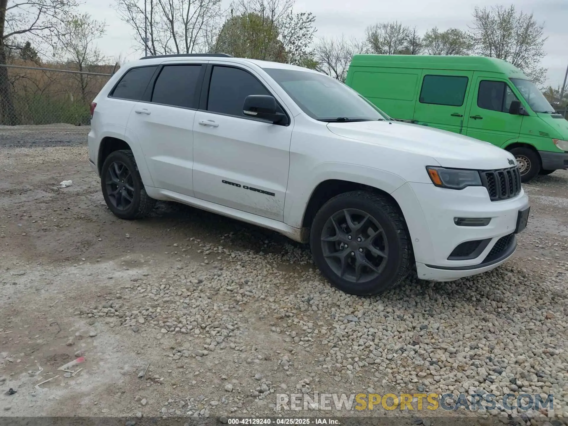 1 Photograph of a damaged car 1C4RJFBG2LC242101 JEEP GRAND CHEROKEE 2020