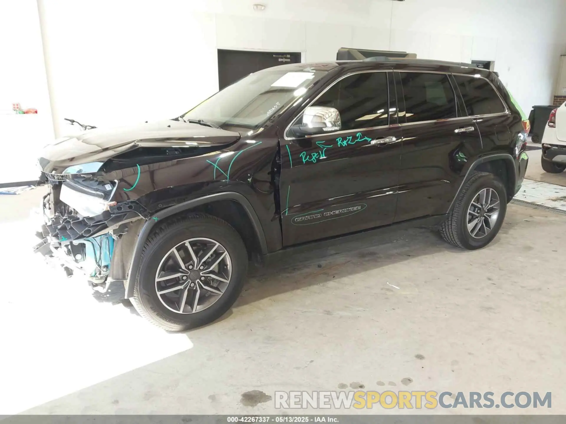 2 Photograph of a damaged car 1C4RJFBG3LC116667 JEEP GRAND CHEROKEE 2020