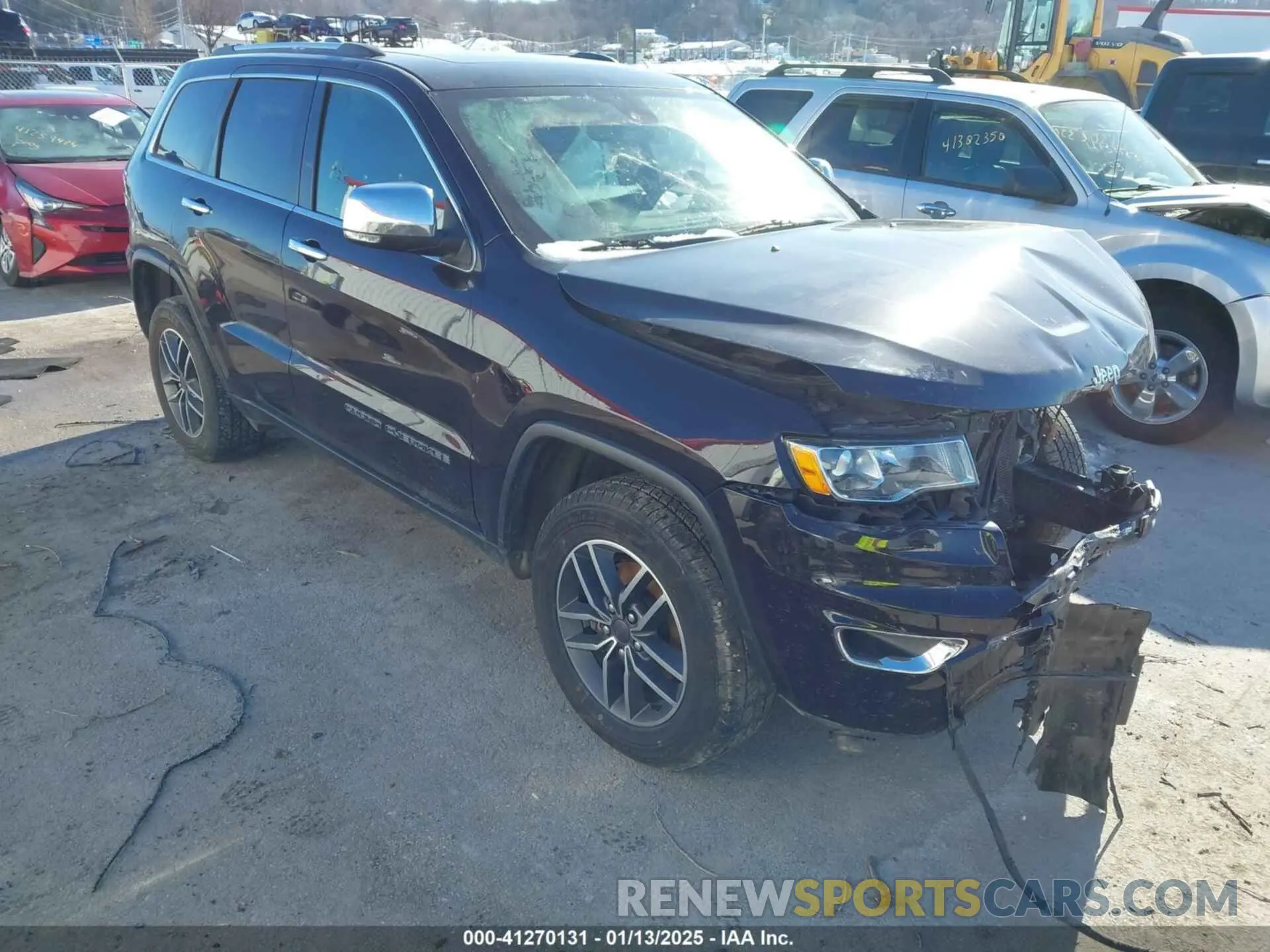 1 Photograph of a damaged car 1C4RJFBG3LC194155 JEEP GRAND CHEROKEE 2020
