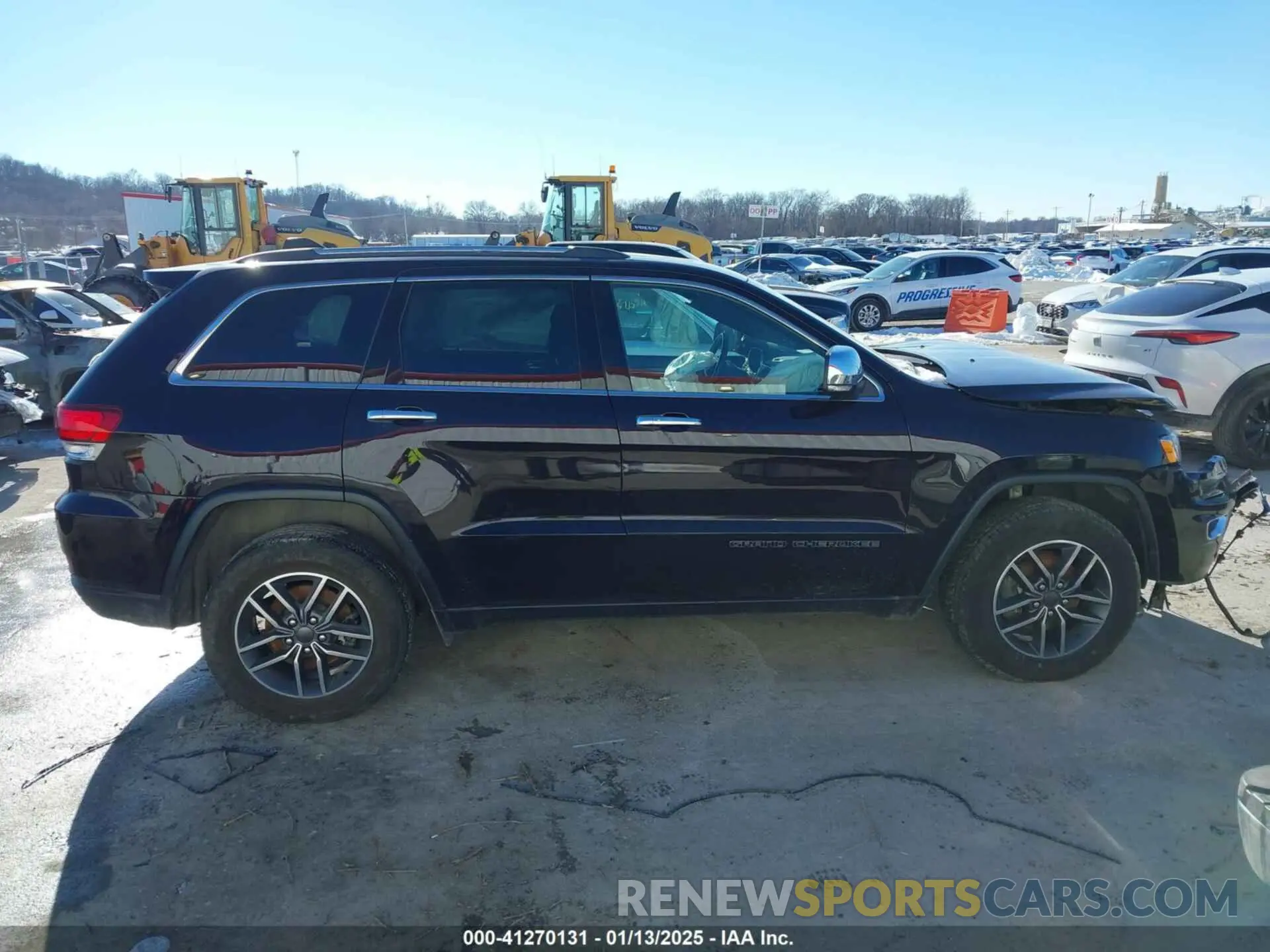 13 Photograph of a damaged car 1C4RJFBG3LC194155 JEEP GRAND CHEROKEE 2020