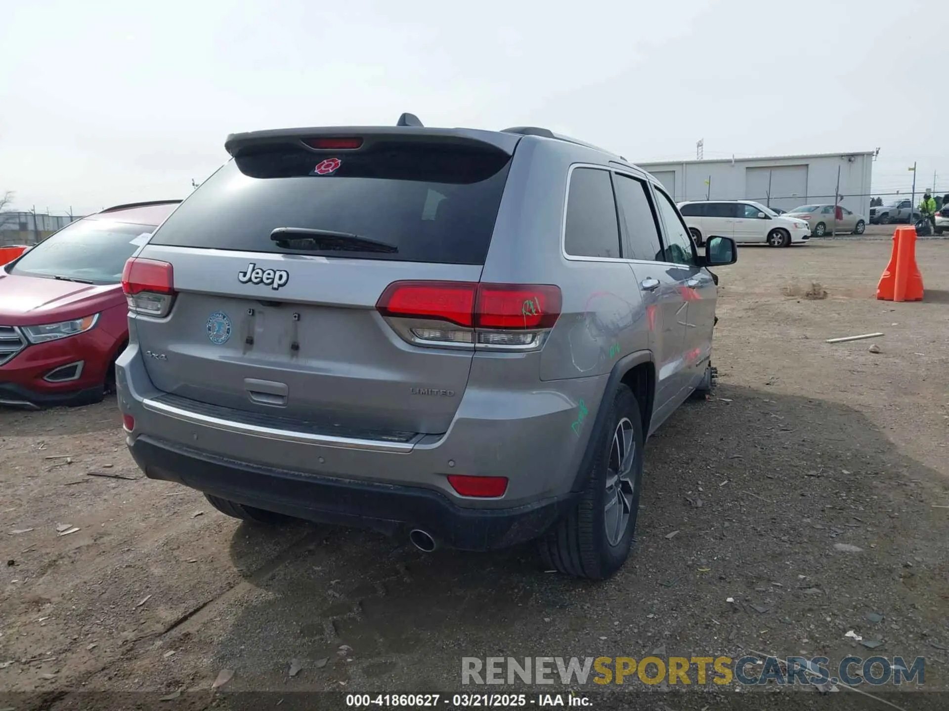 4 Photograph of a damaged car 1C4RJFBG5LC305045 JEEP GRAND CHEROKEE 2020