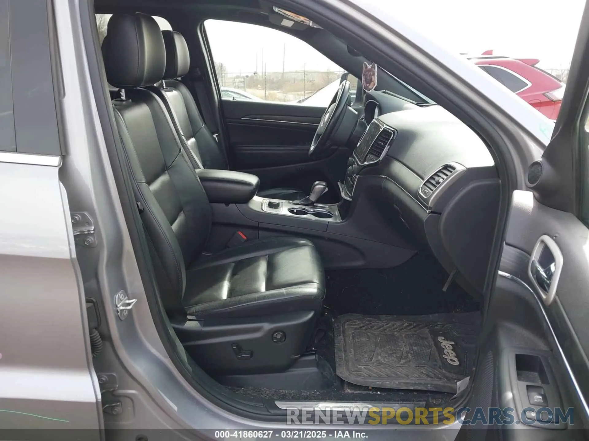 5 Photograph of a damaged car 1C4RJFBG5LC305045 JEEP GRAND CHEROKEE 2020