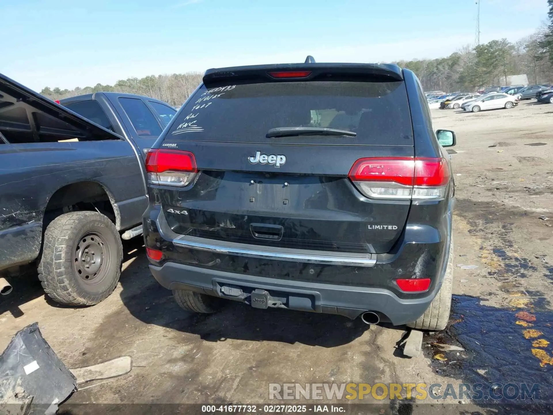 16 Photograph of a damaged car 1C4RJFBG6LC314627 JEEP GRAND CHEROKEE 2020