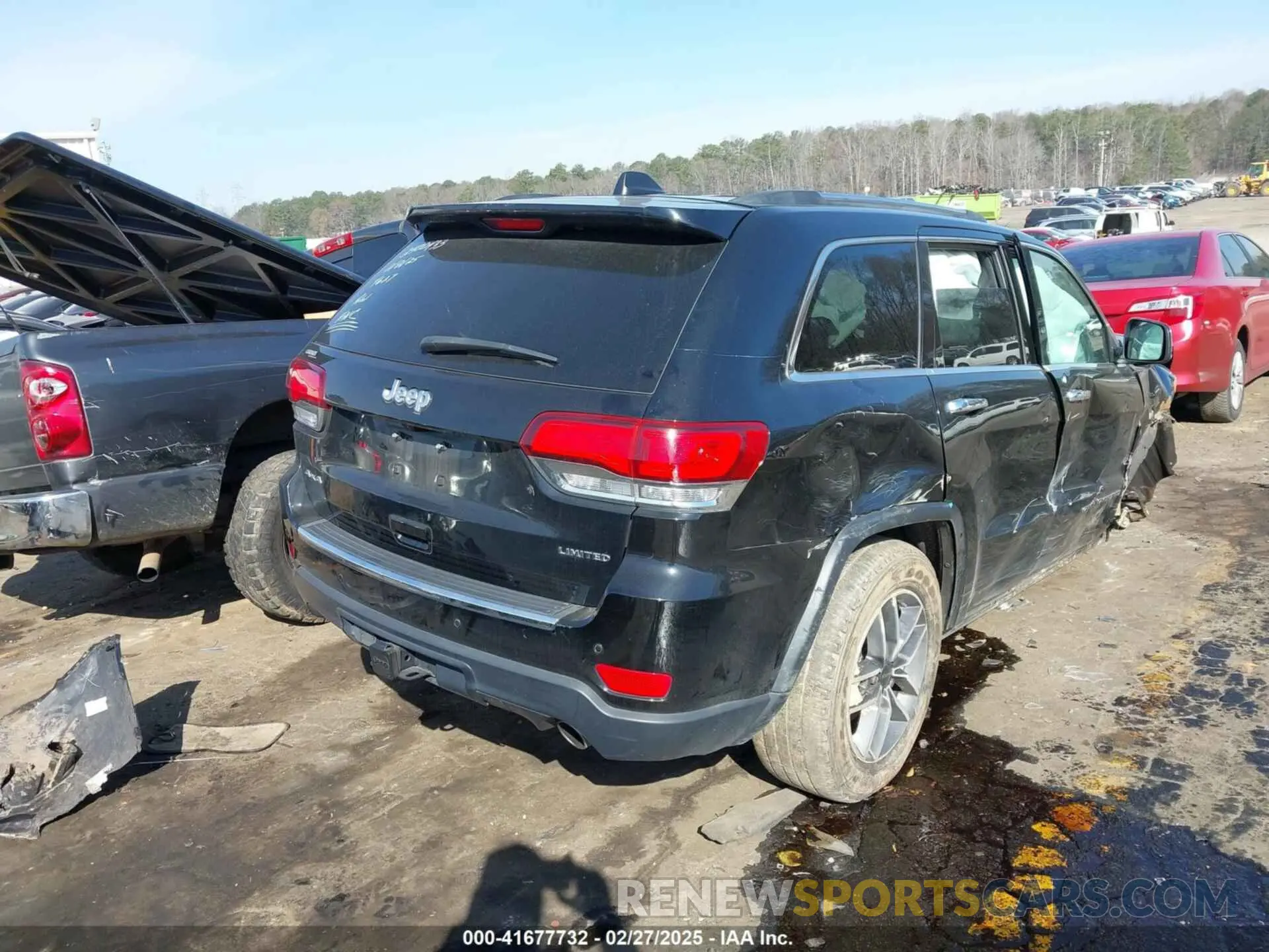 4 Photograph of a damaged car 1C4RJFBG6LC314627 JEEP GRAND CHEROKEE 2020