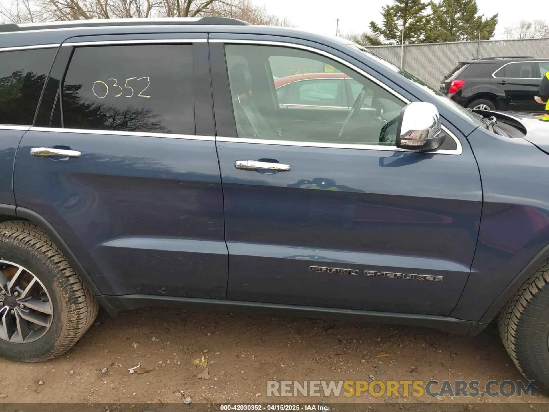 13 Фотография поврежденного автомобиля 1C4RJFBG6LC416672 JEEP GRAND CHEROKEE 2020