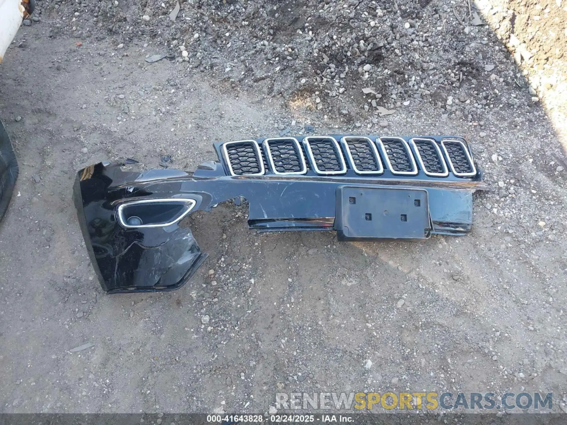 12 Фотография поврежденного автомобиля 1C4RJFBG6LC434606 JEEP GRAND CHEROKEE 2020