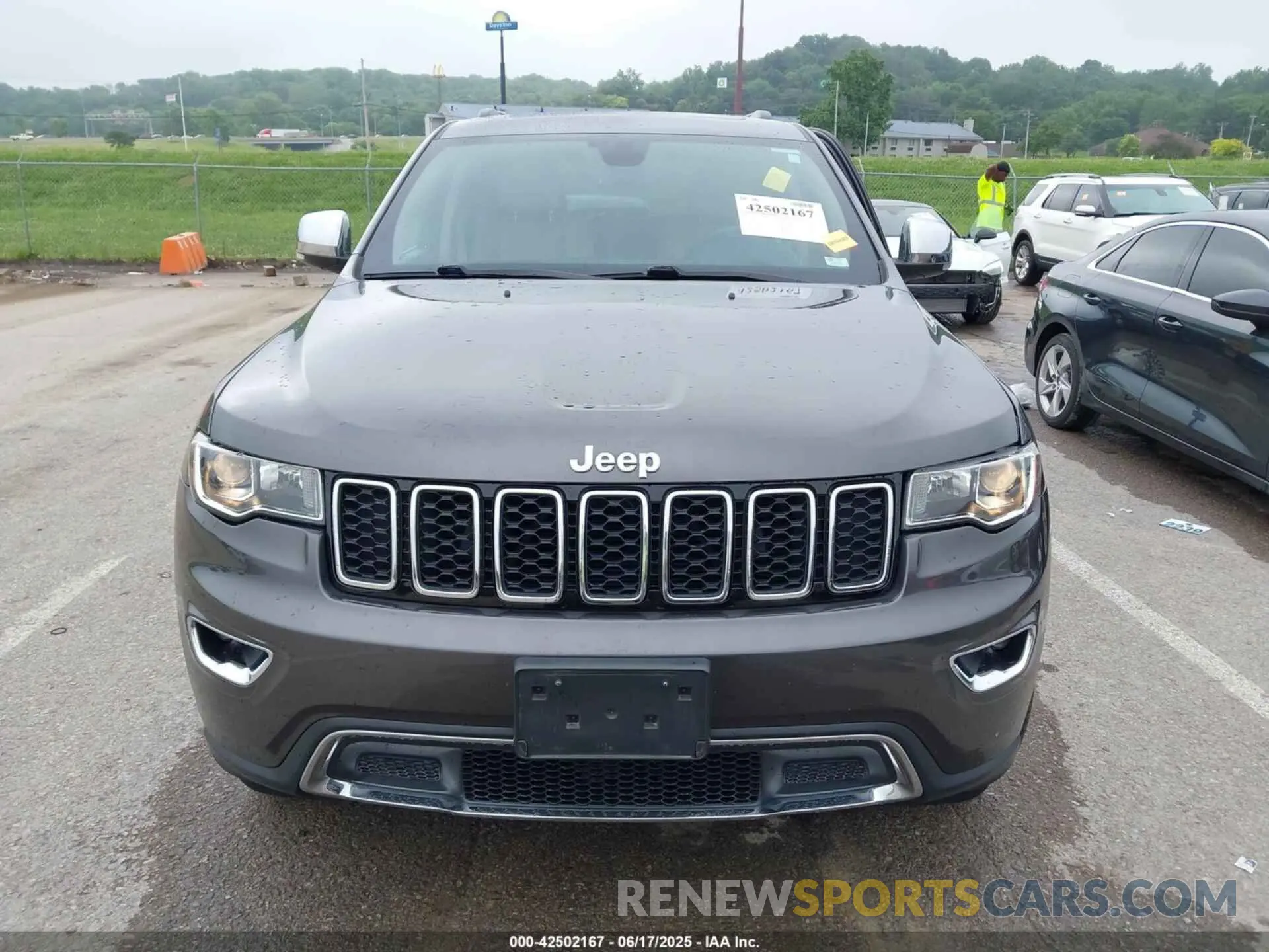 12 Фотография поврежденного автомобиля 1C4RJFBG7LC232518 JEEP GRAND CHEROKEE 2020