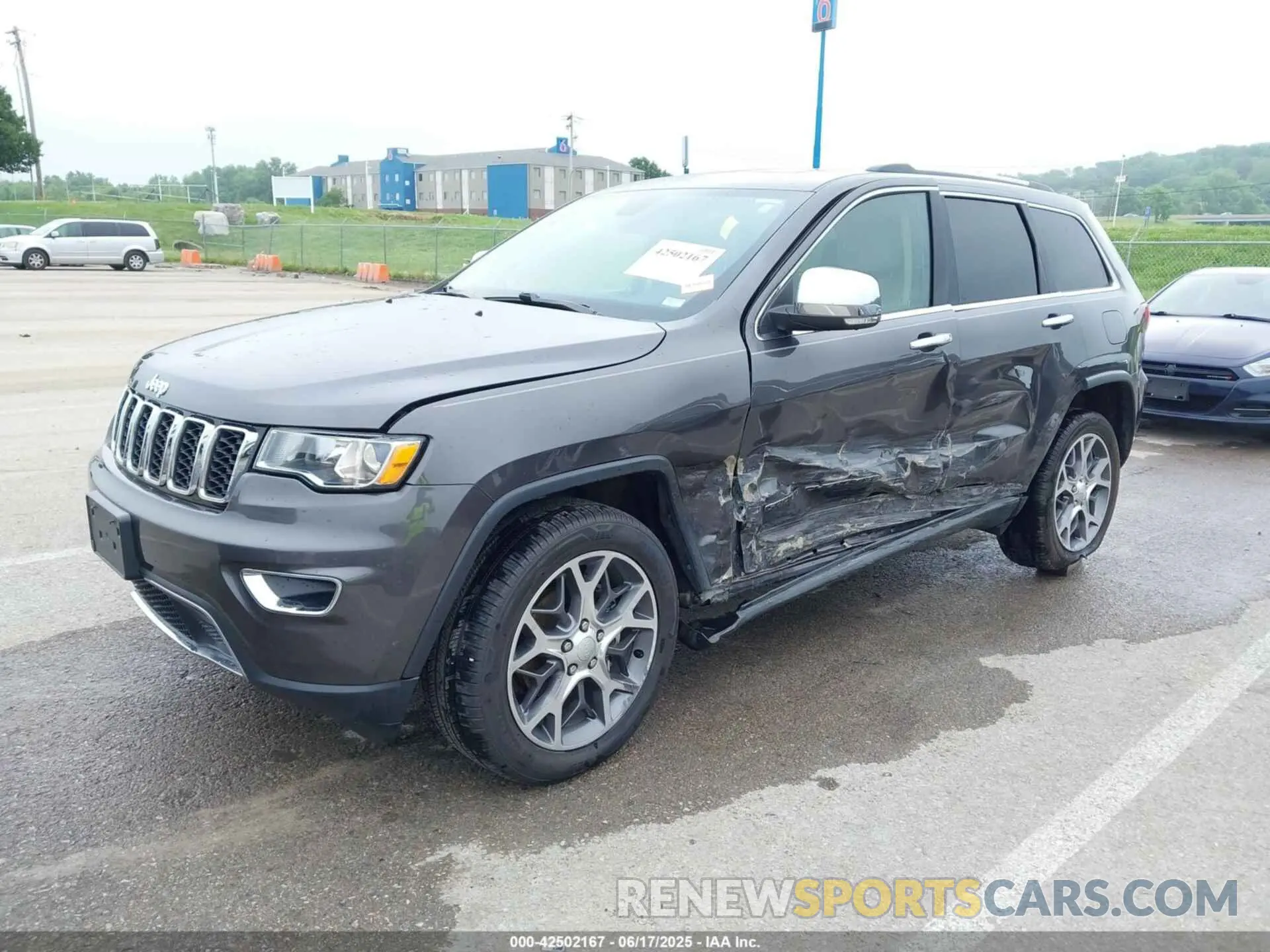 2 Фотография поврежденного автомобиля 1C4RJFBG7LC232518 JEEP GRAND CHEROKEE 2020