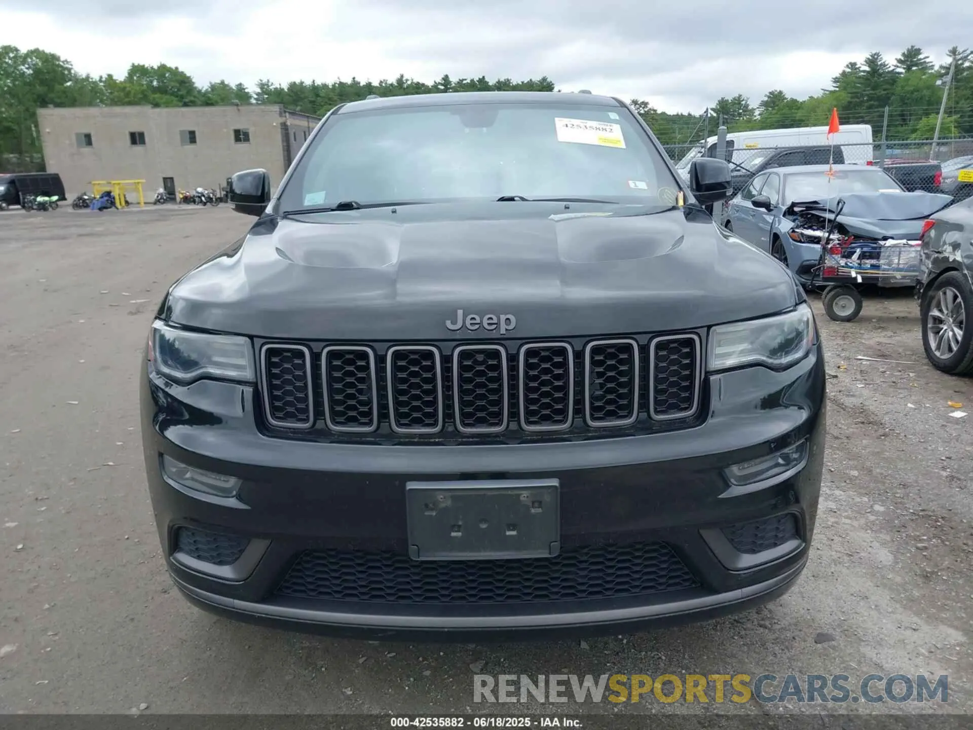 12 Photograph of a damaged car 1C4RJFBG7LC363237 JEEP GRAND CHEROKEE 2020