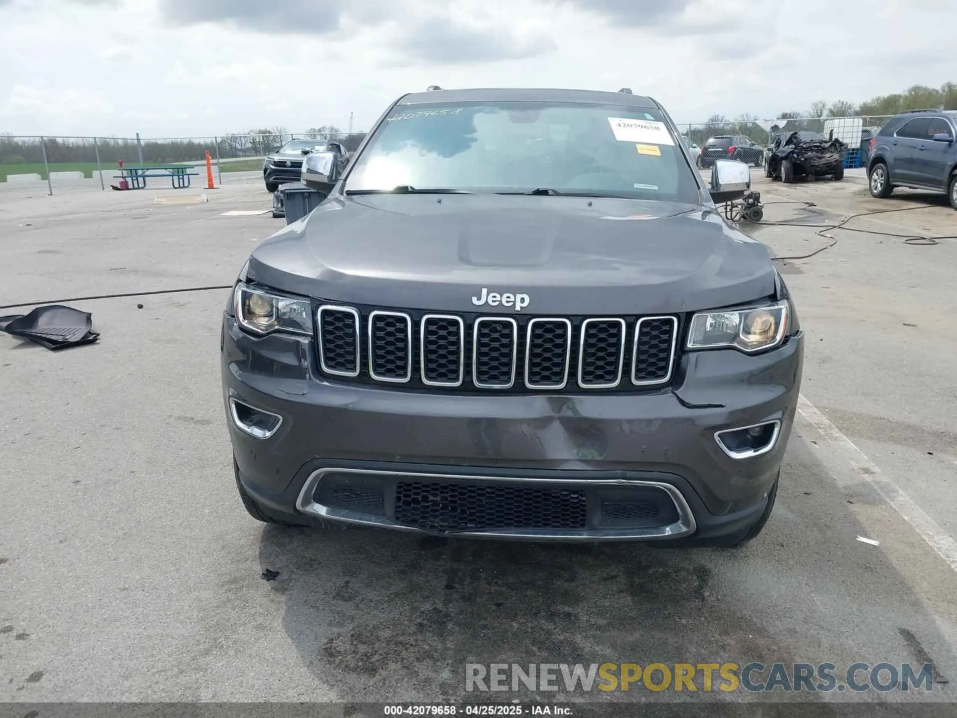 12 Фотография поврежденного автомобиля 1C4RJFBG7LC378854 JEEP GRAND CHEROKEE 2020