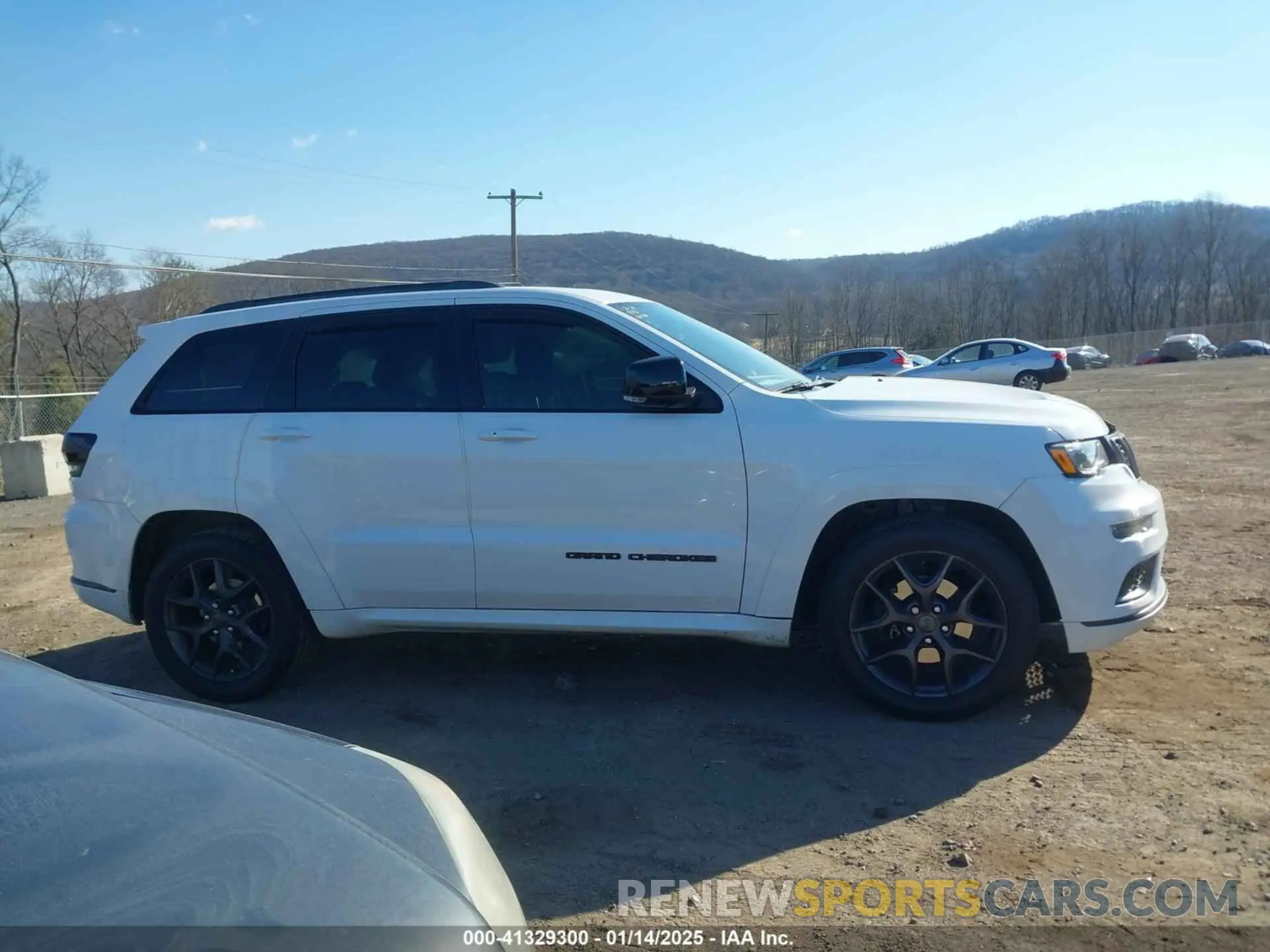 13 Фотография поврежденного автомобиля 1C4RJFBG8LC125767 JEEP GRAND CHEROKEE 2020
