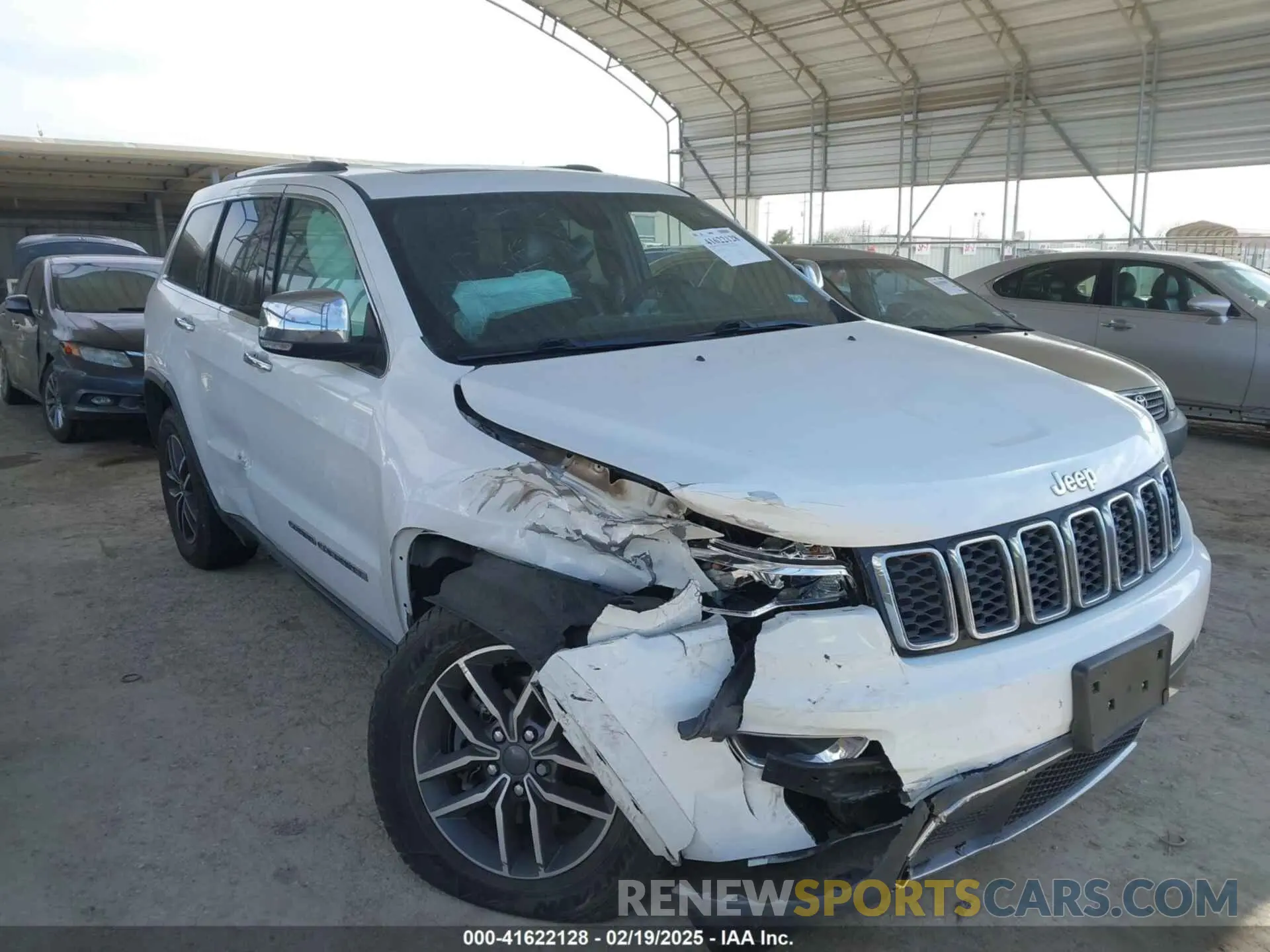 1 Photograph of a damaged car 1C4RJFBG9LC334080 JEEP GRAND CHEROKEE 2020