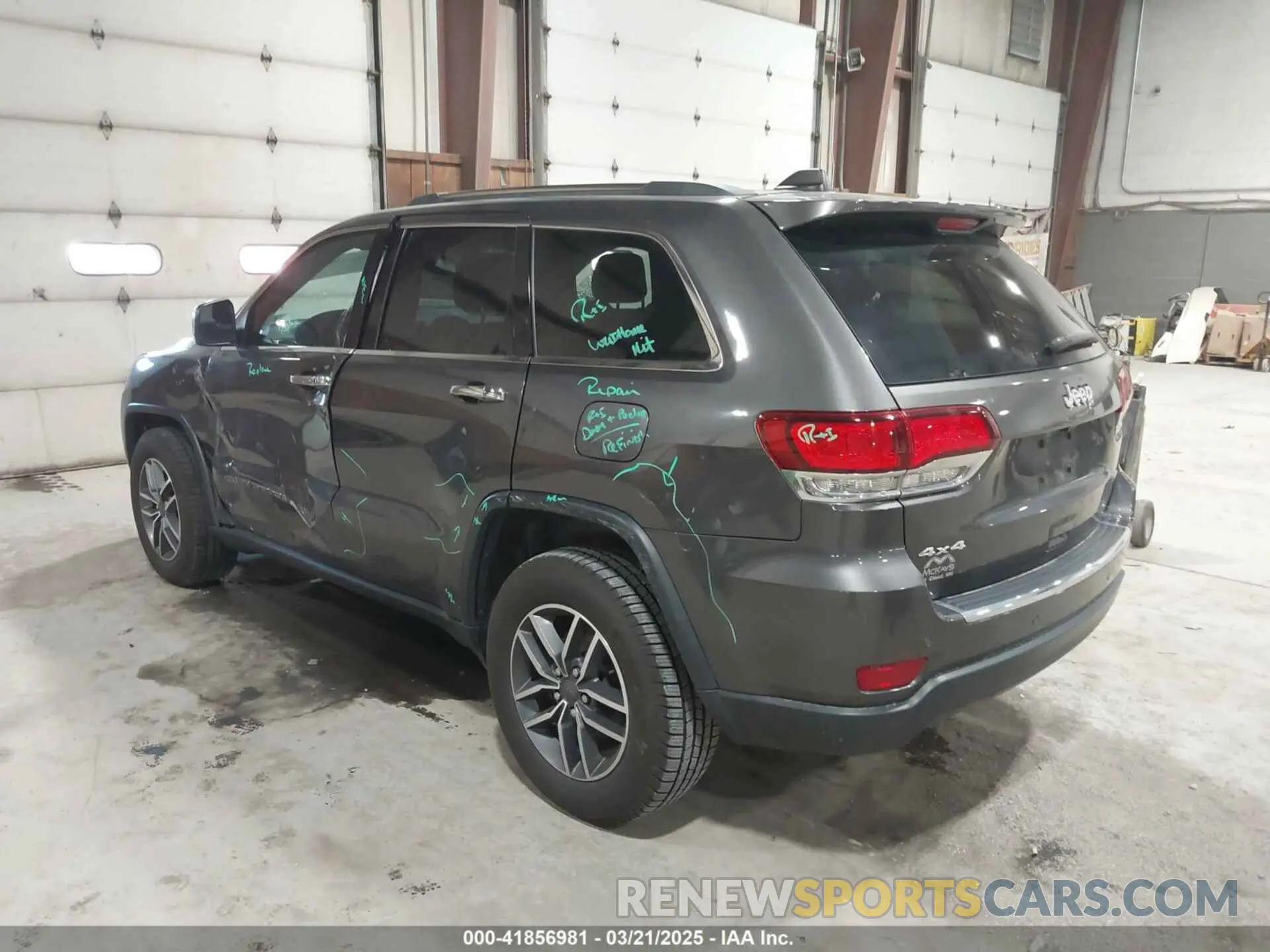 3 Photograph of a damaged car 1C4RJFBG9LC396594 JEEP GRAND CHEROKEE 2020
