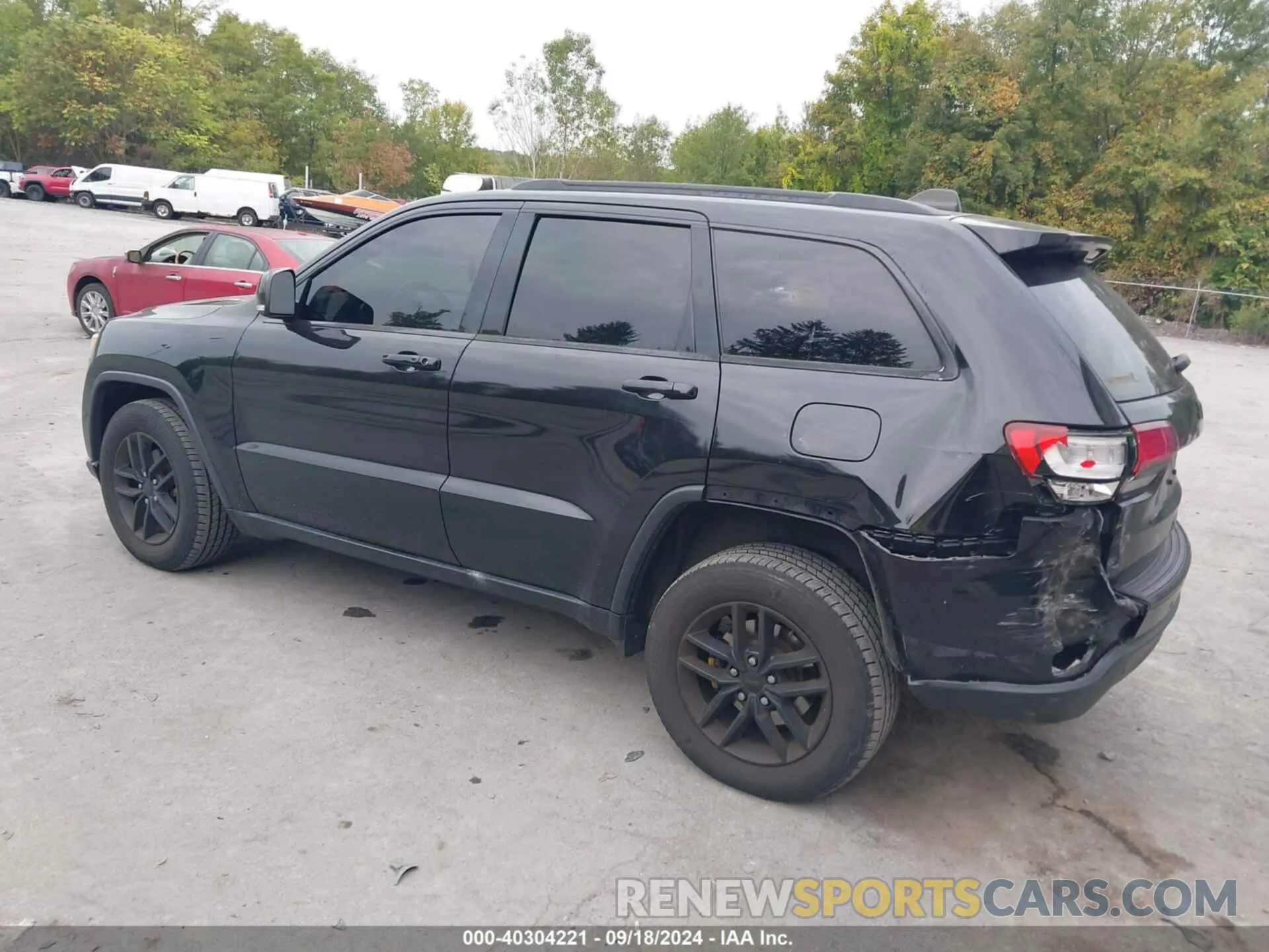 3 Фотография поврежденного автомобиля 1C4RJFBG9LC417752 JEEP GRAND CHEROKEE 2020