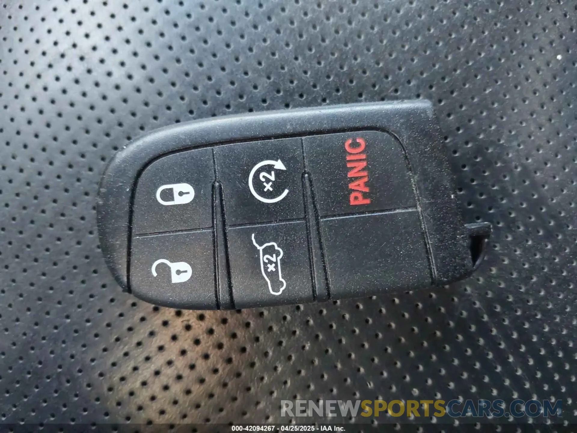 11 Фотография поврежденного автомобиля 1C4RJFBGXLC322505 JEEP GRAND CHEROKEE 2020