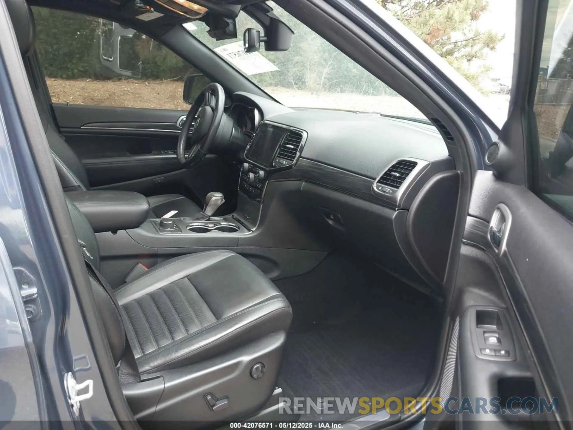 5 Фотография поврежденного автомобиля 1C4RJFBT4LC106890 JEEP GRAND CHEROKEE 2020