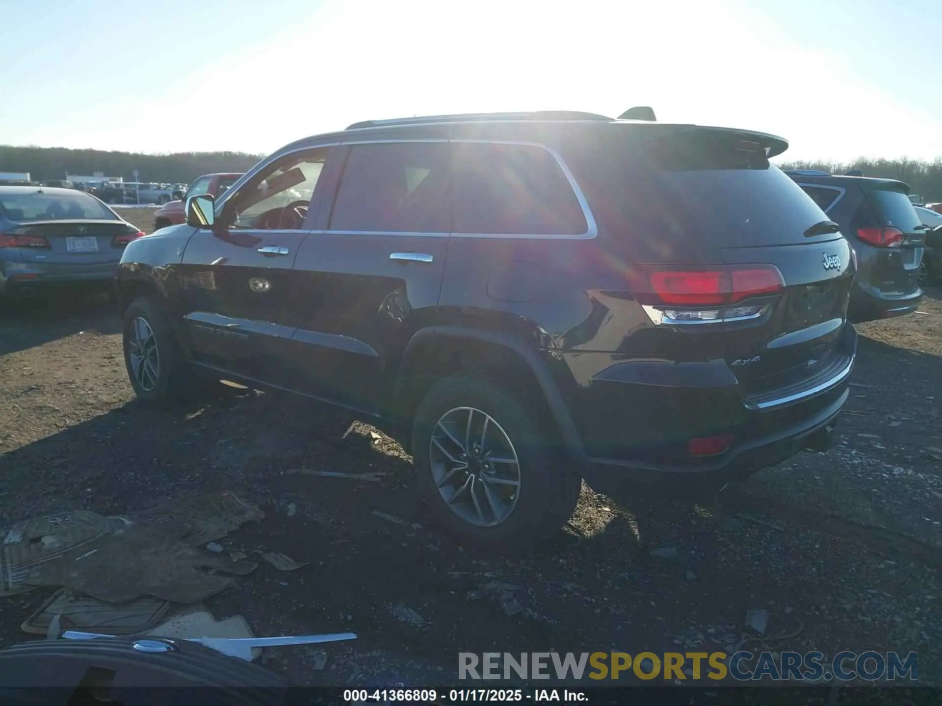 3 Photograph of a damaged car 1C4RJFBT5LC338639 JEEP GRAND CHEROKEE 2020