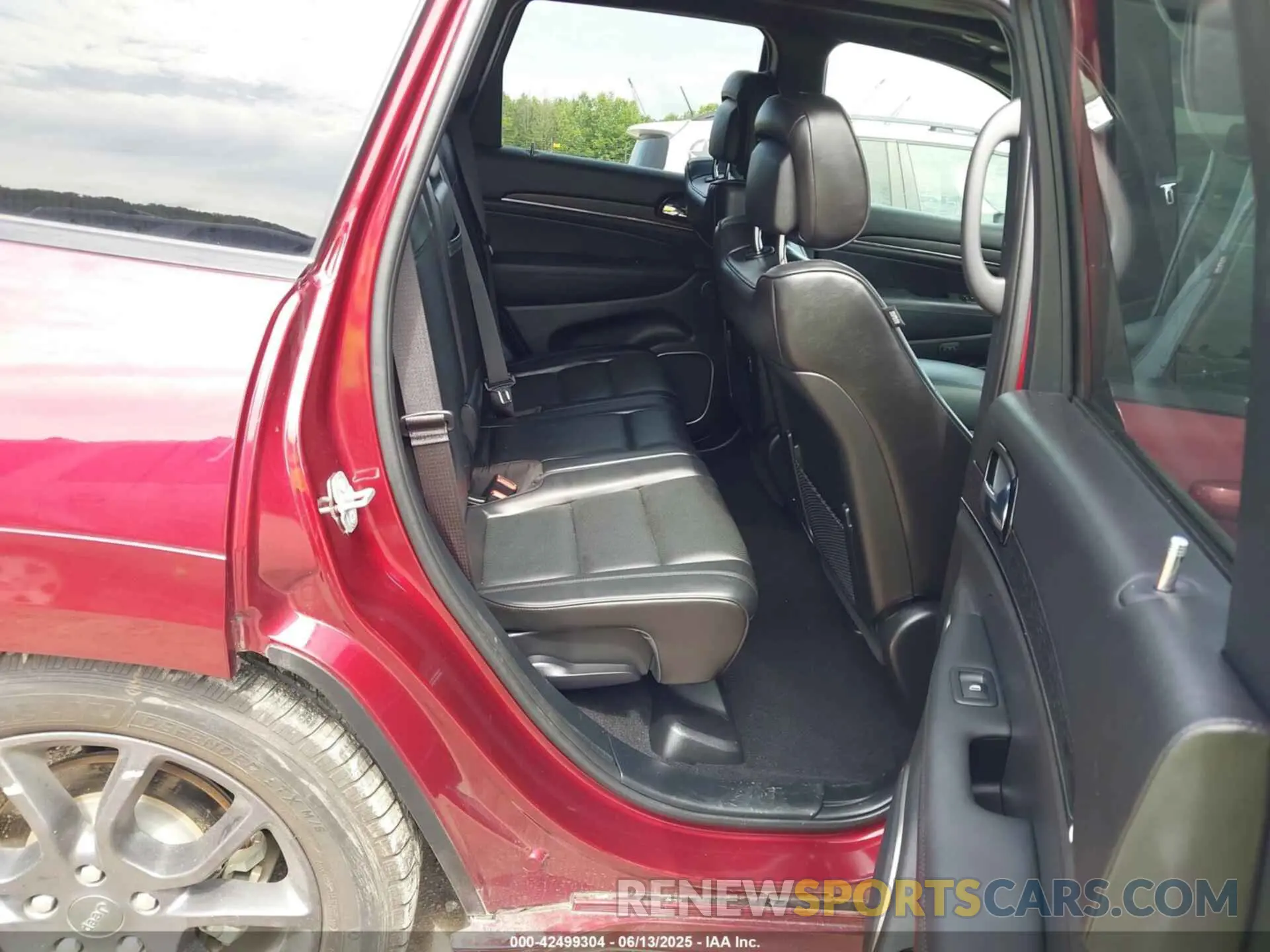 8 Фотография поврежденного автомобиля 1C4RJFCG9LC105767 JEEP GRAND CHEROKEE 2020
