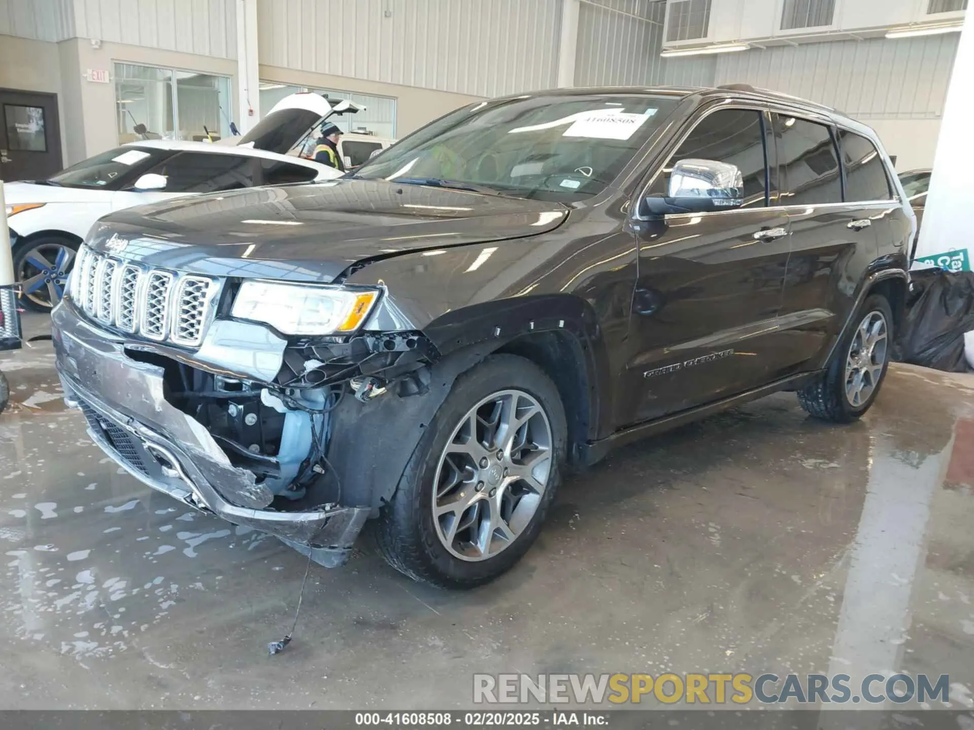 2 Фотография поврежденного автомобиля 1C4RJFCGXLC419668 JEEP GRAND CHEROKEE 2020