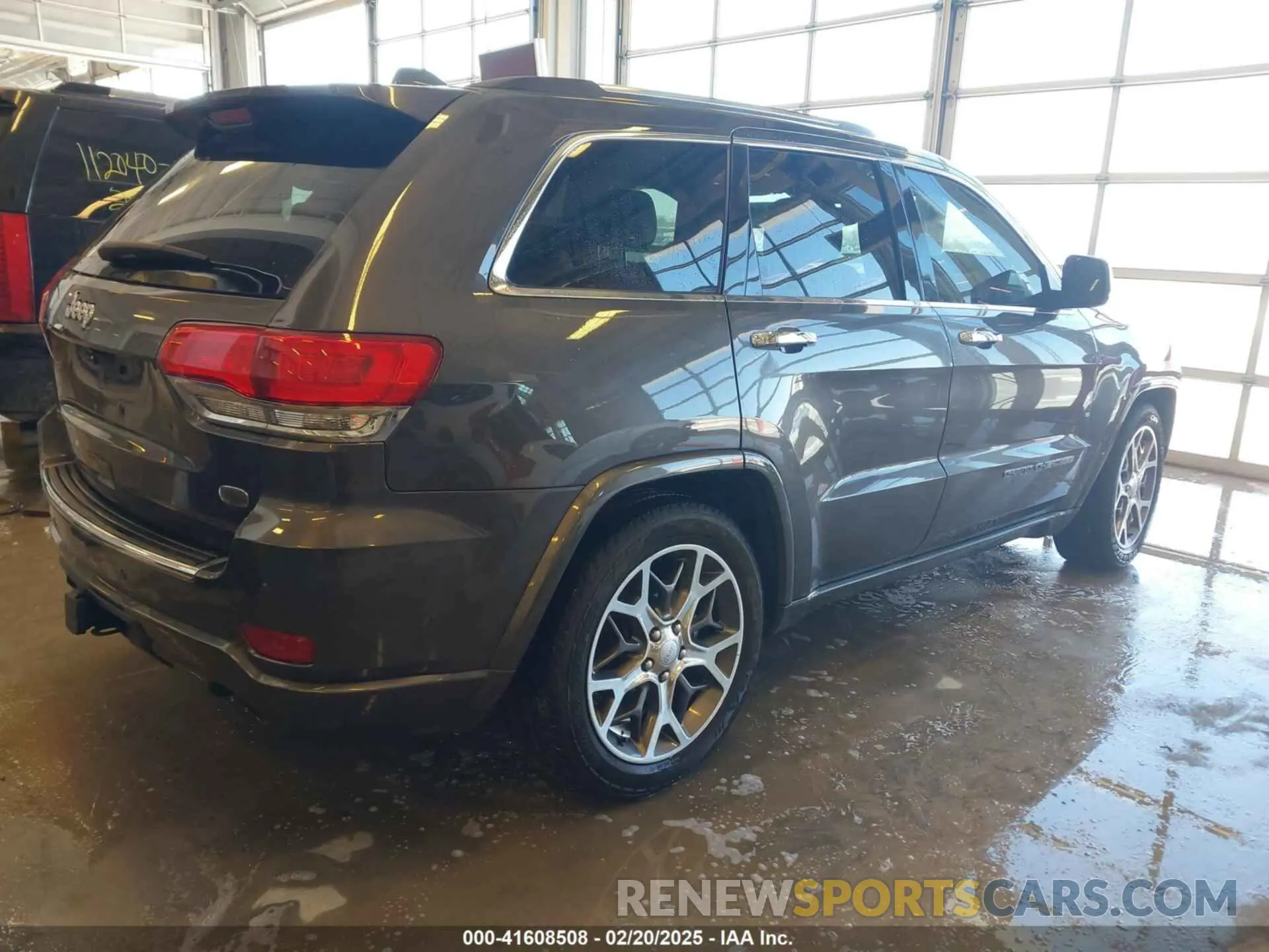 4 Фотография поврежденного автомобиля 1C4RJFCGXLC419668 JEEP GRAND CHEROKEE 2020