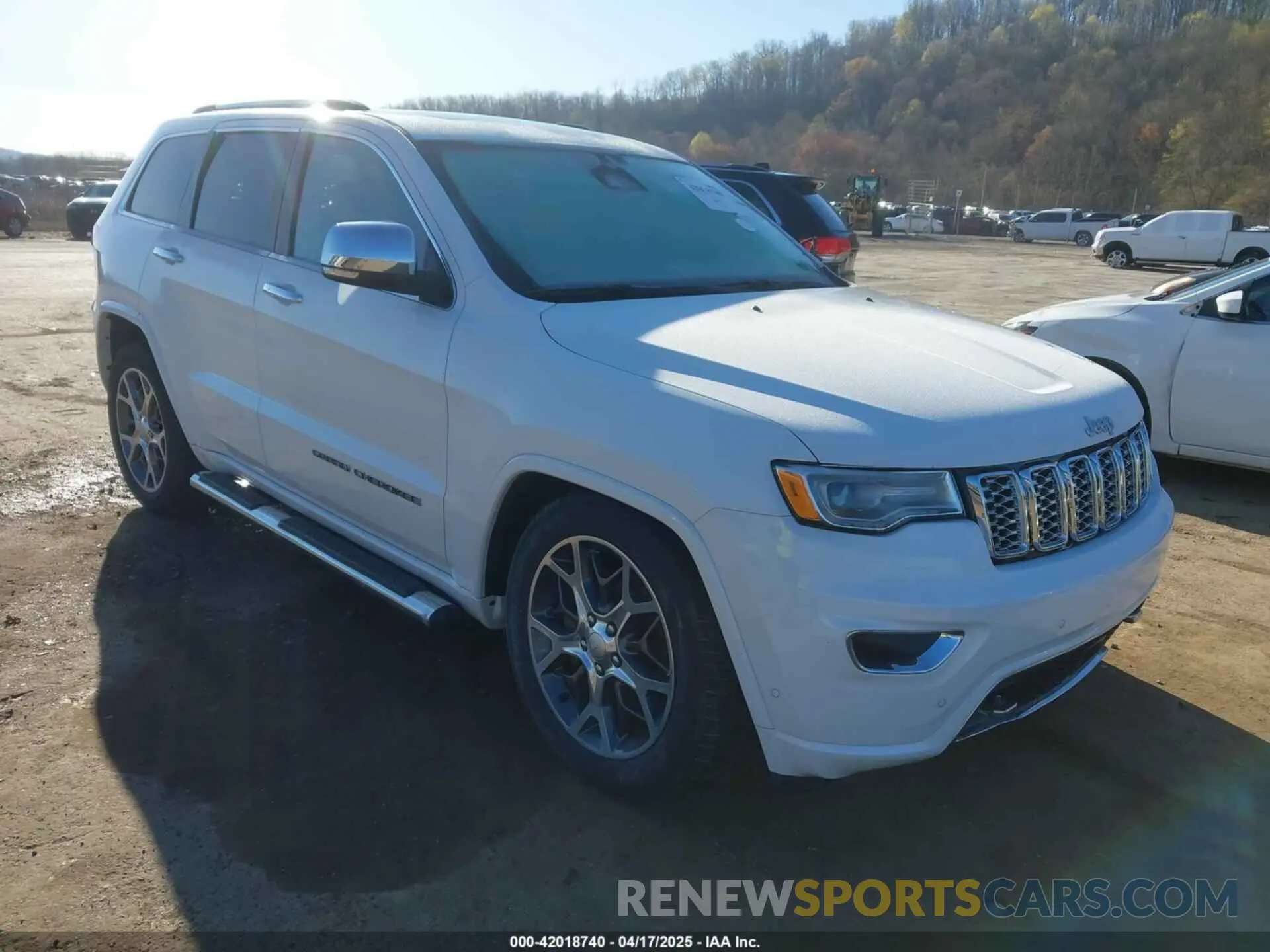 1 Photograph of a damaged car 1C4RJFCT2LC213189 JEEP GRAND CHEROKEE 2020