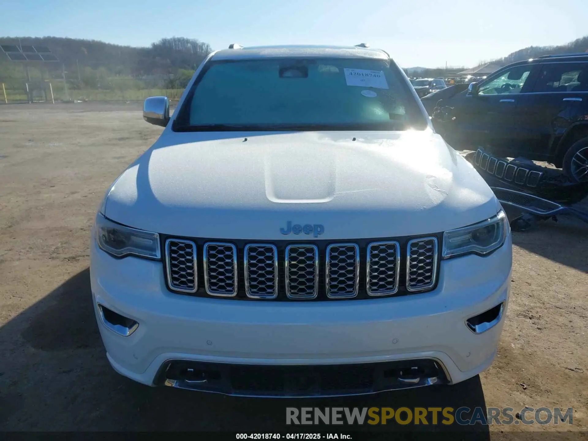 12 Photograph of a damaged car 1C4RJFCT2LC213189 JEEP GRAND CHEROKEE 2020