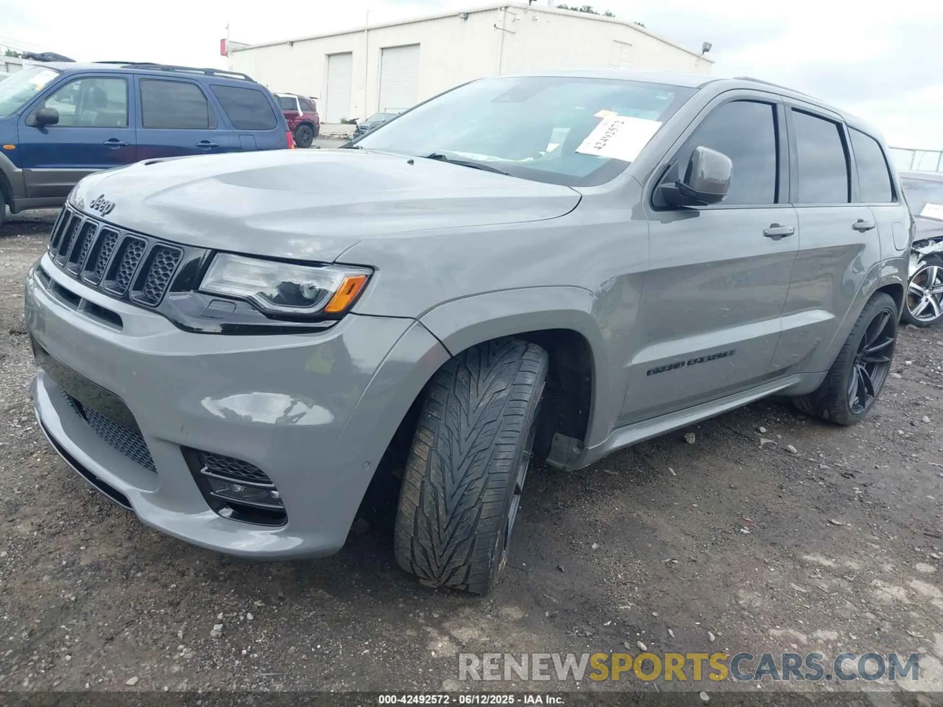 2 Photograph of a damaged car 1C4RJFDJ0LC254532 JEEP GRAND CHEROKEE 2020