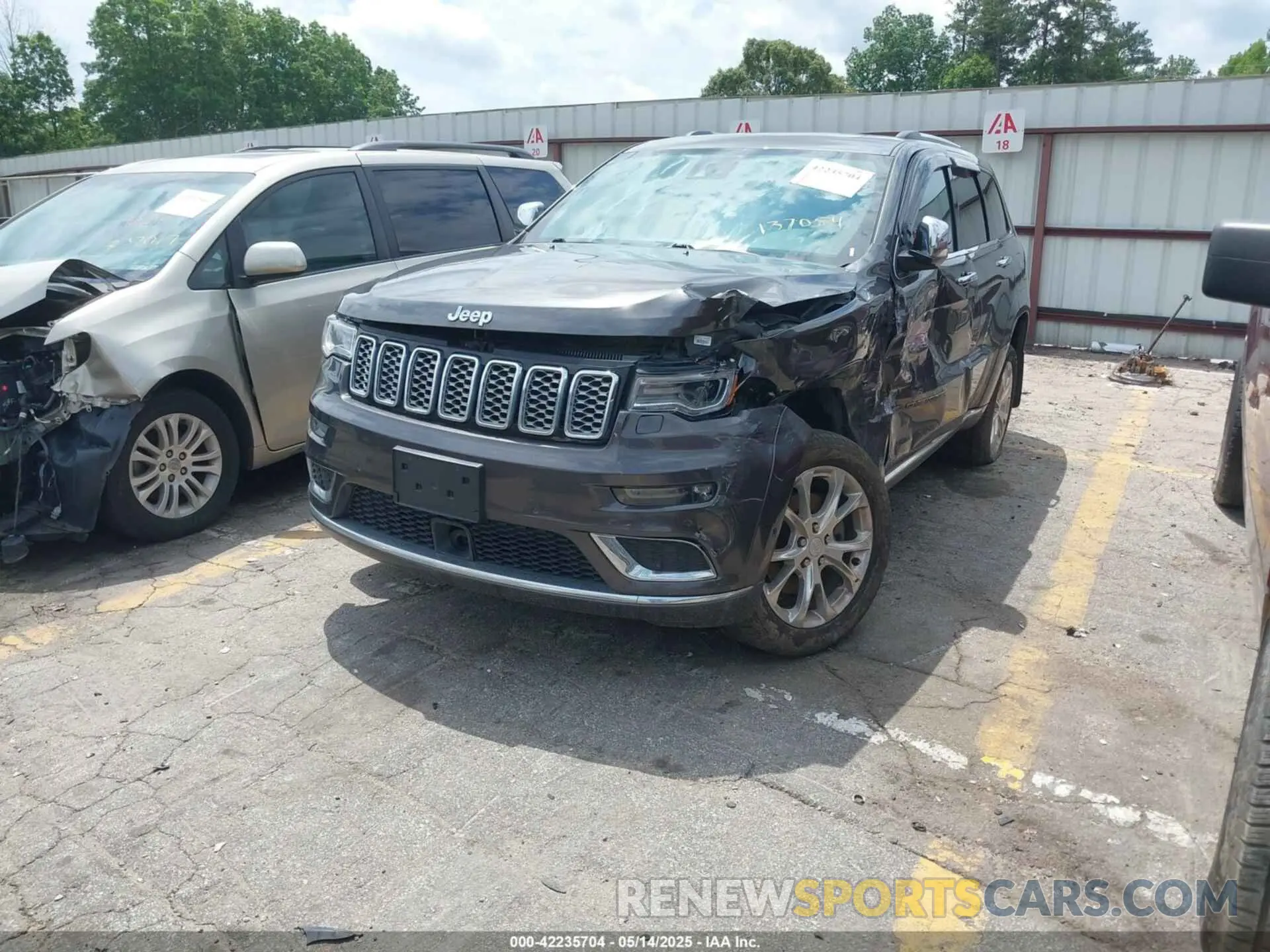 2 Photograph of a damaged car 1C4RJFJT0LC137054 JEEP GRAND CHEROKEE 2020