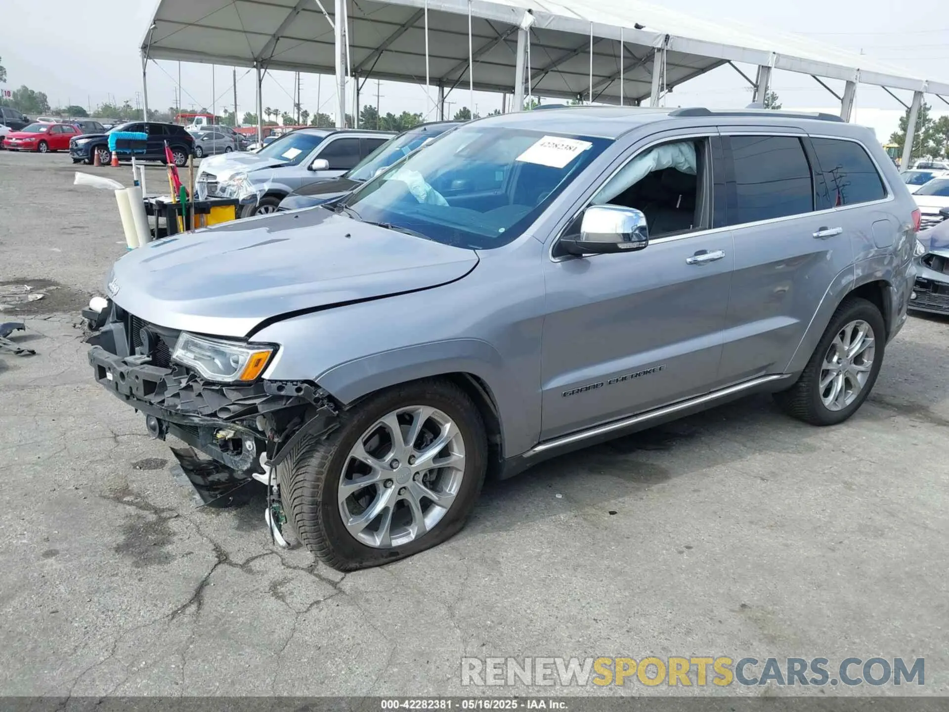 2 Photograph of a damaged car 1C4RJFJT6LC414418 JEEP GRAND CHEROKEE 2020