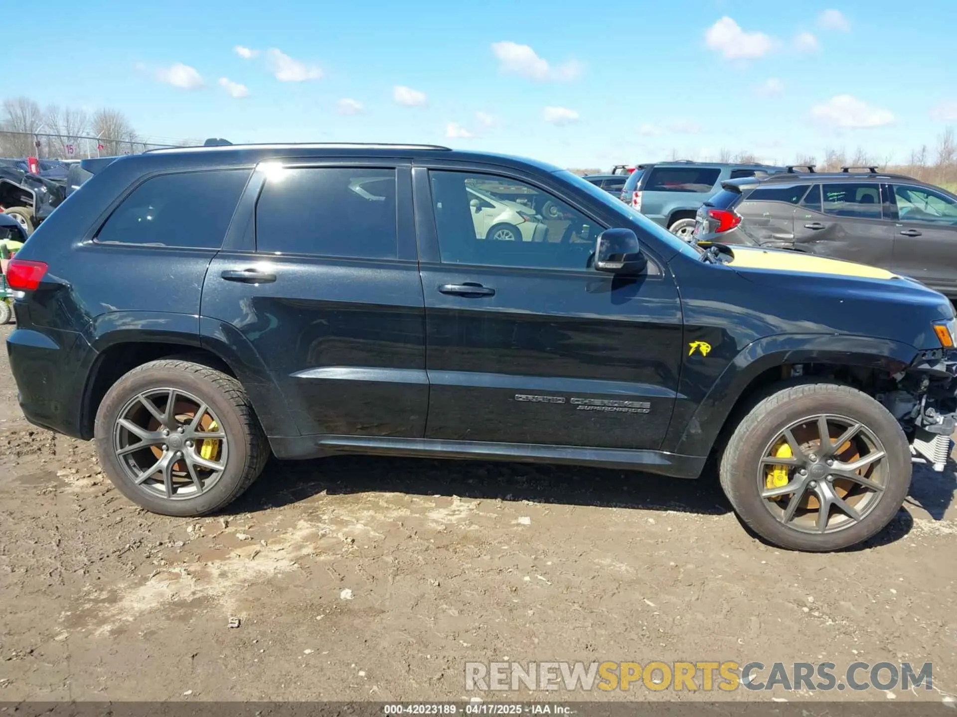 13 Photograph of a damaged car 1C4RJFN90LC270573 JEEP GRAND CHEROKEE 2020