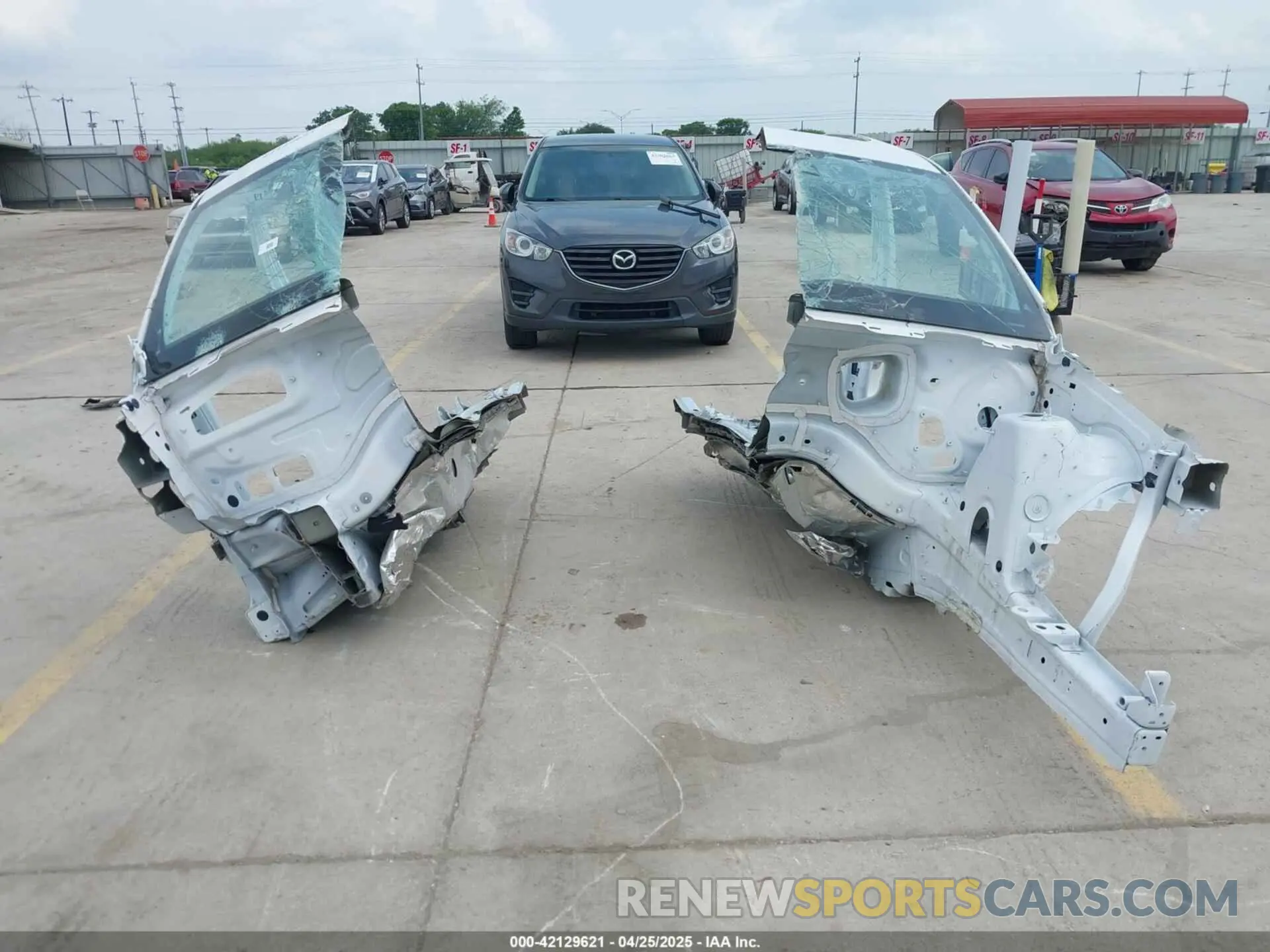 11 Фотография поврежденного автомобиля 1C4RJFN99LC248457 JEEP GRAND CHEROKEE 2020