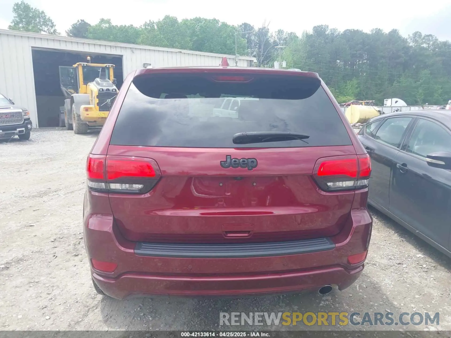 16 Photograph of a damaged car 1C4RJEAG0MC624737 JEEP GRAND CHEROKEE 2021