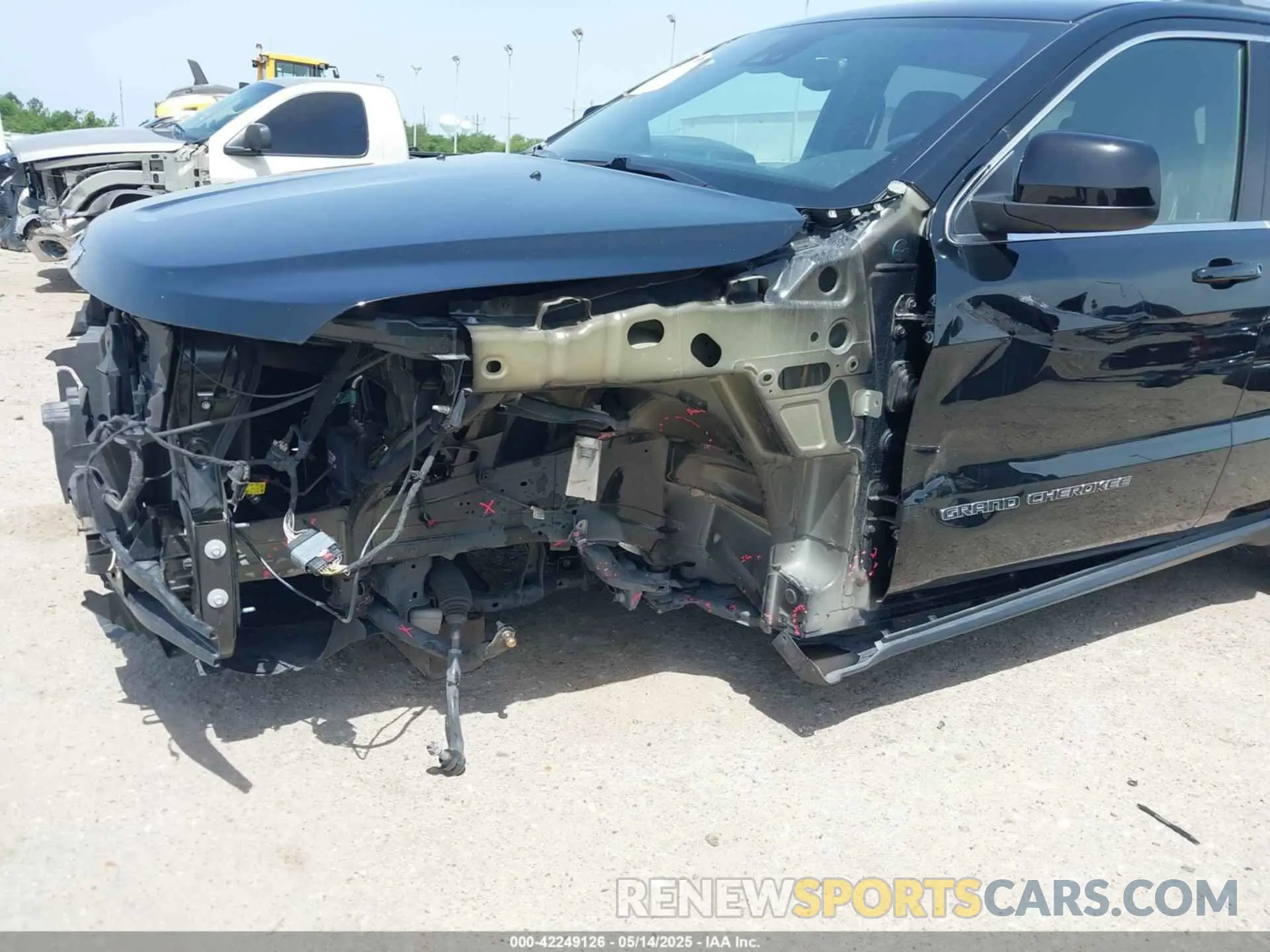 6 Photograph of a damaged car 1C4RJEAG3MC719289 JEEP GRAND CHEROKEE 2021