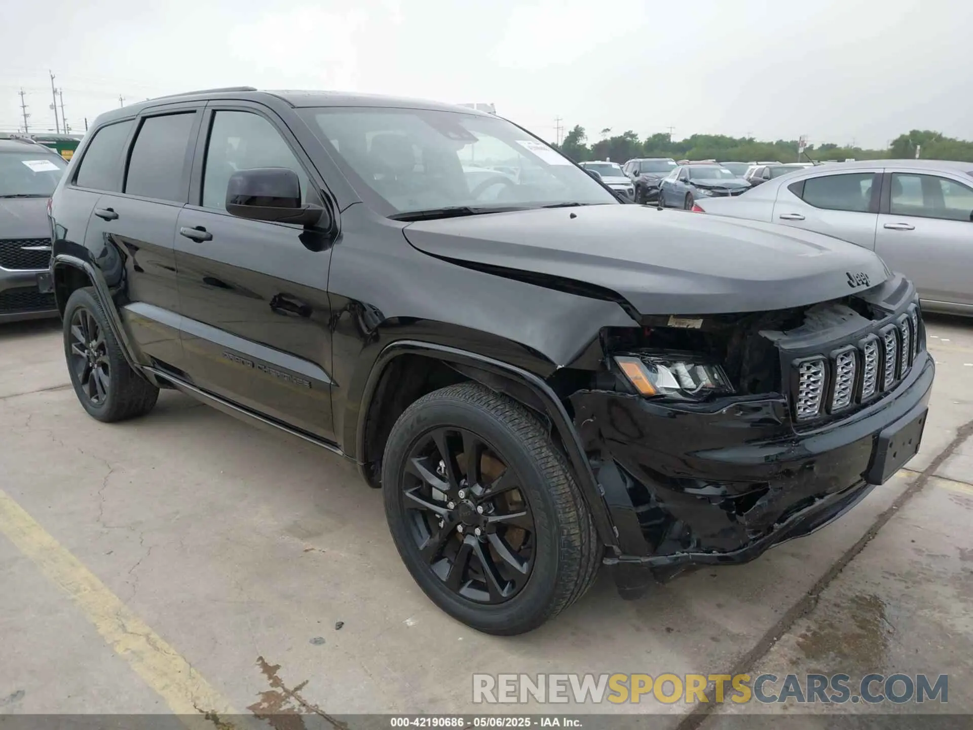 1 Фотография поврежденного автомобиля 1C4RJEAG8MC714539 JEEP GRAND CHEROKEE 2021