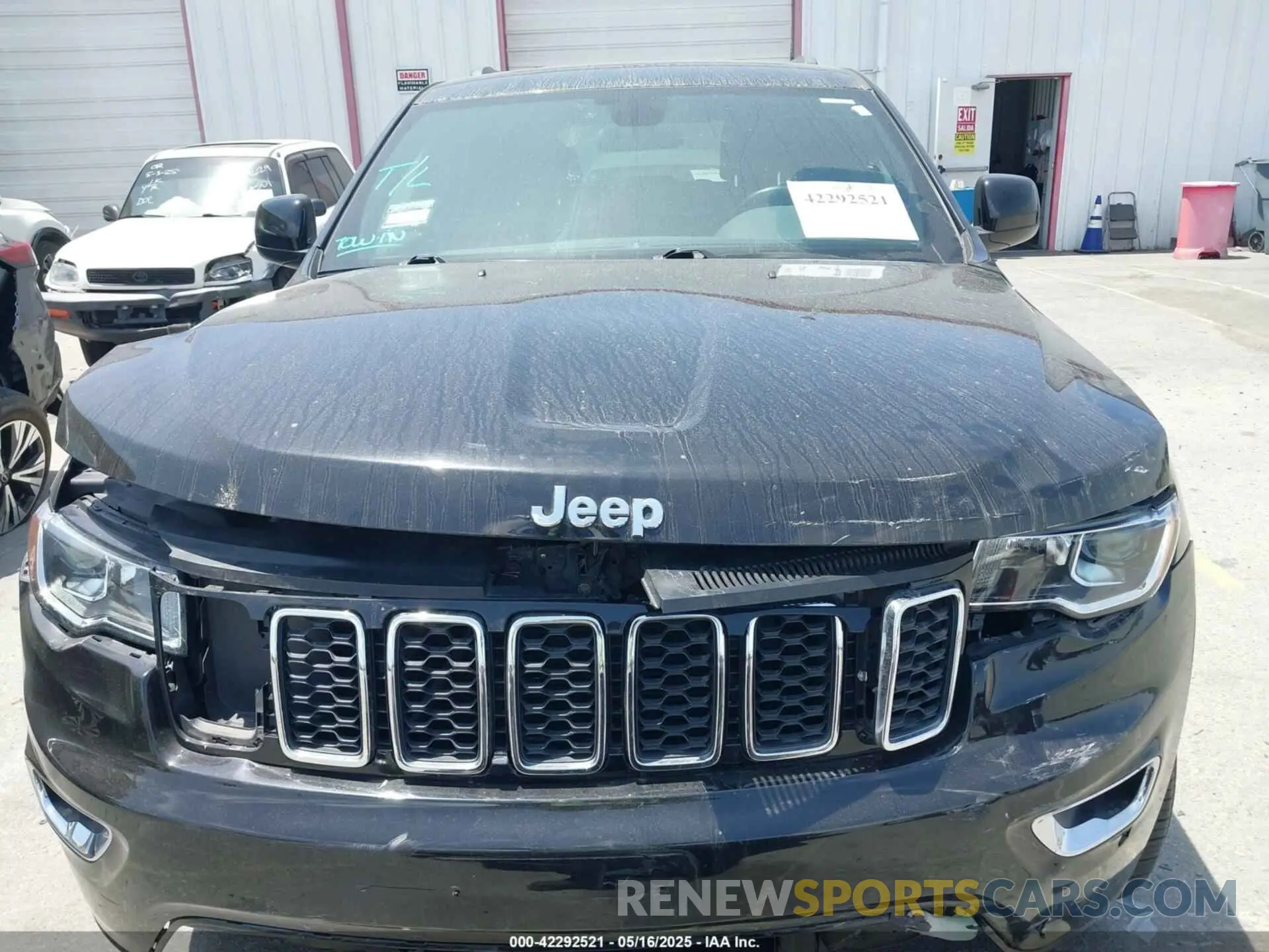 13 Photograph of a damaged car 1C4RJEAG9MC631153 JEEP GRAND CHEROKEE 2021