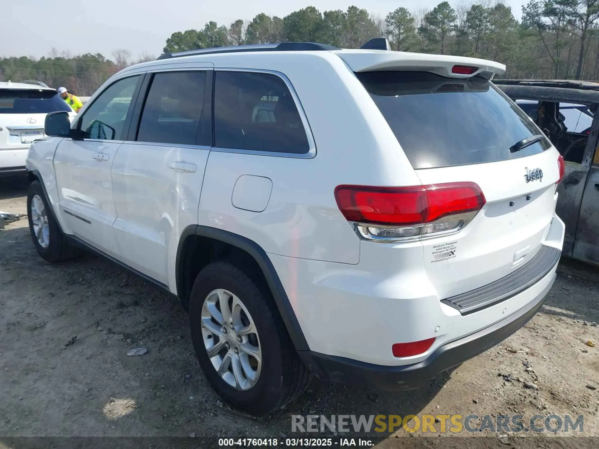 3 Фотография поврежденного автомобиля 1C4RJEAG9MC657543 JEEP GRAND CHEROKEE 2021
