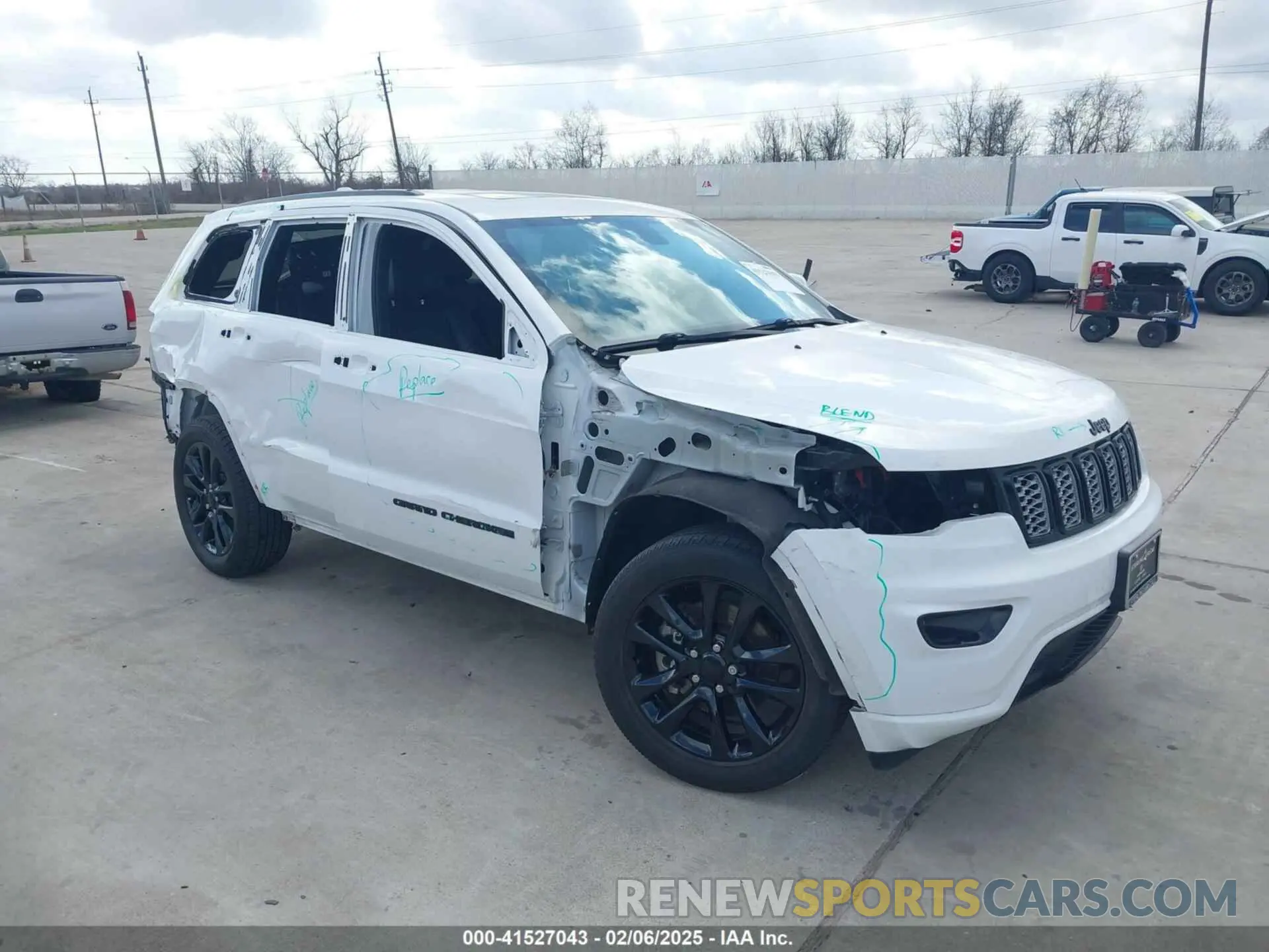 6 Photograph of a damaged car 1C4RJEAG9MC713822 JEEP GRAND CHEROKEE 2021